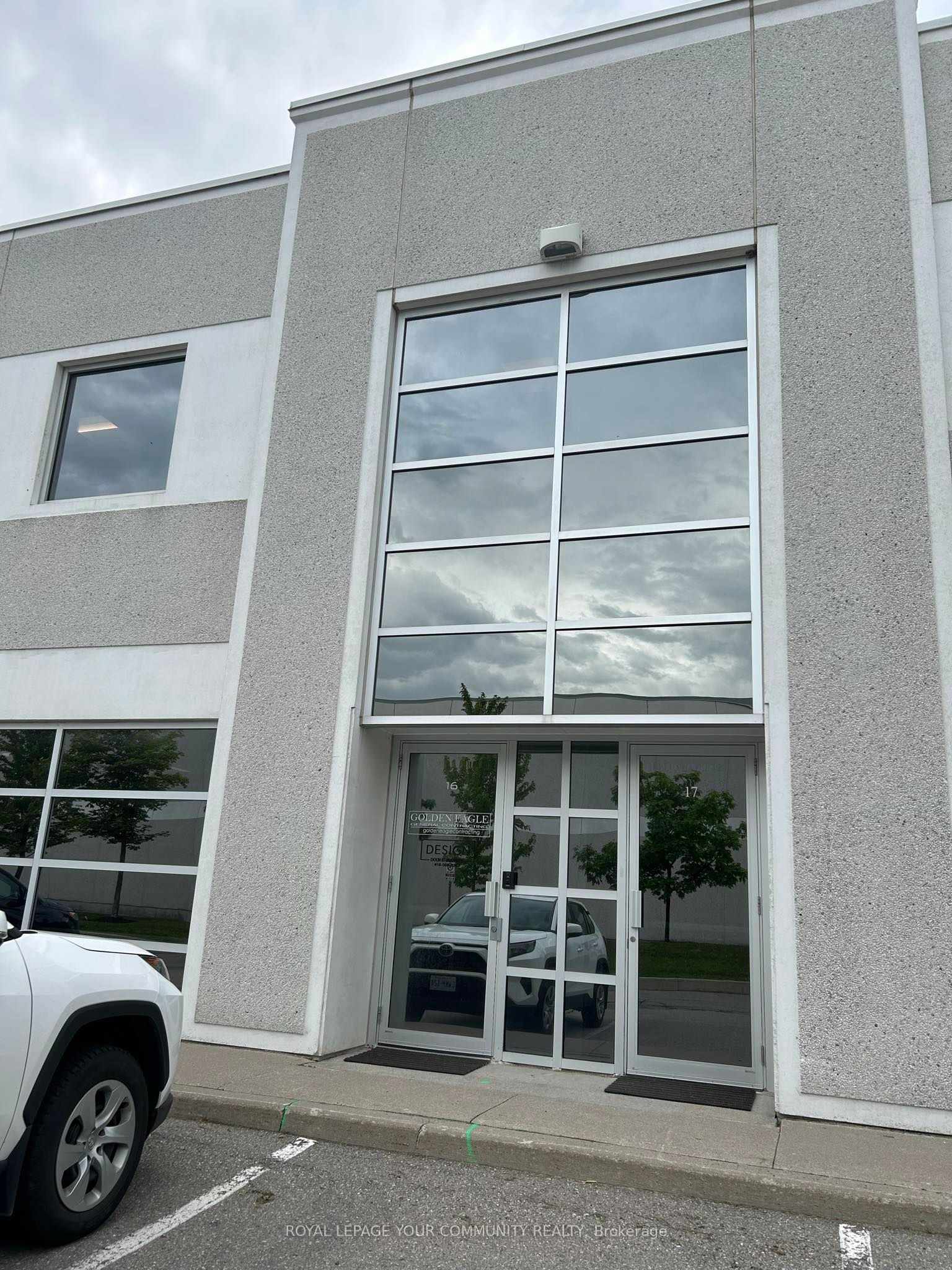 #unit 16 - 158 Don Hillock Drive Property Photo 1