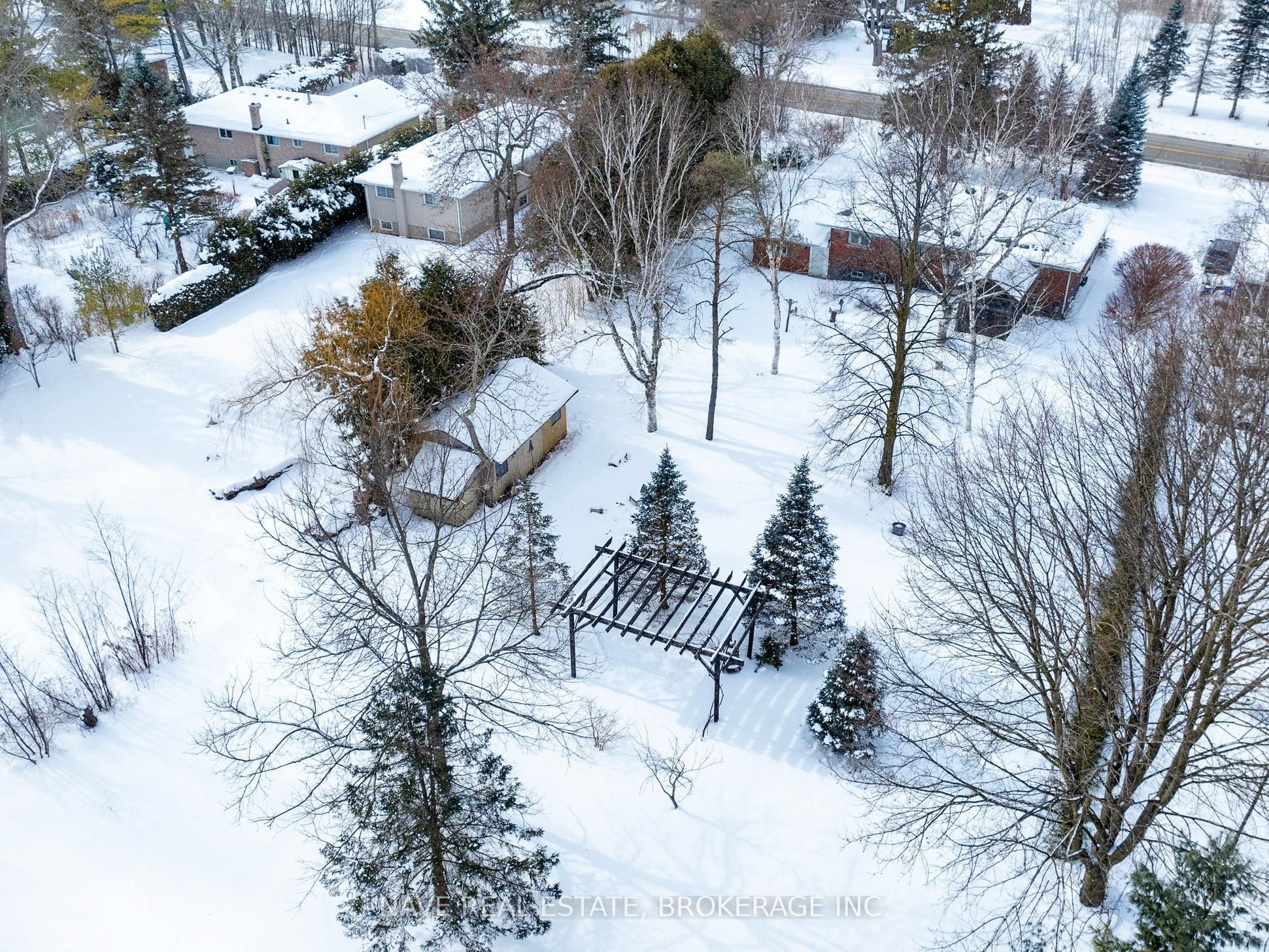 20015 Bathurst Street Property Photo 34