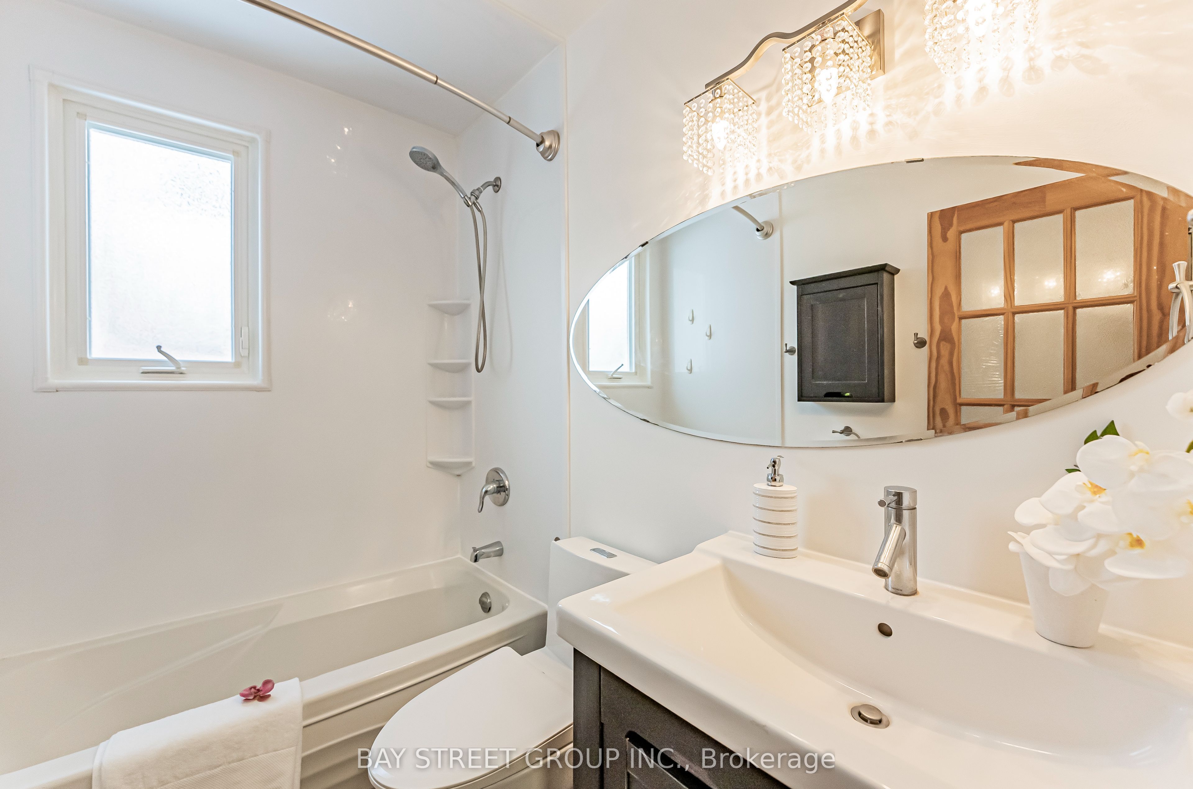 352 Taylor Mills Drive N Property Photo 13