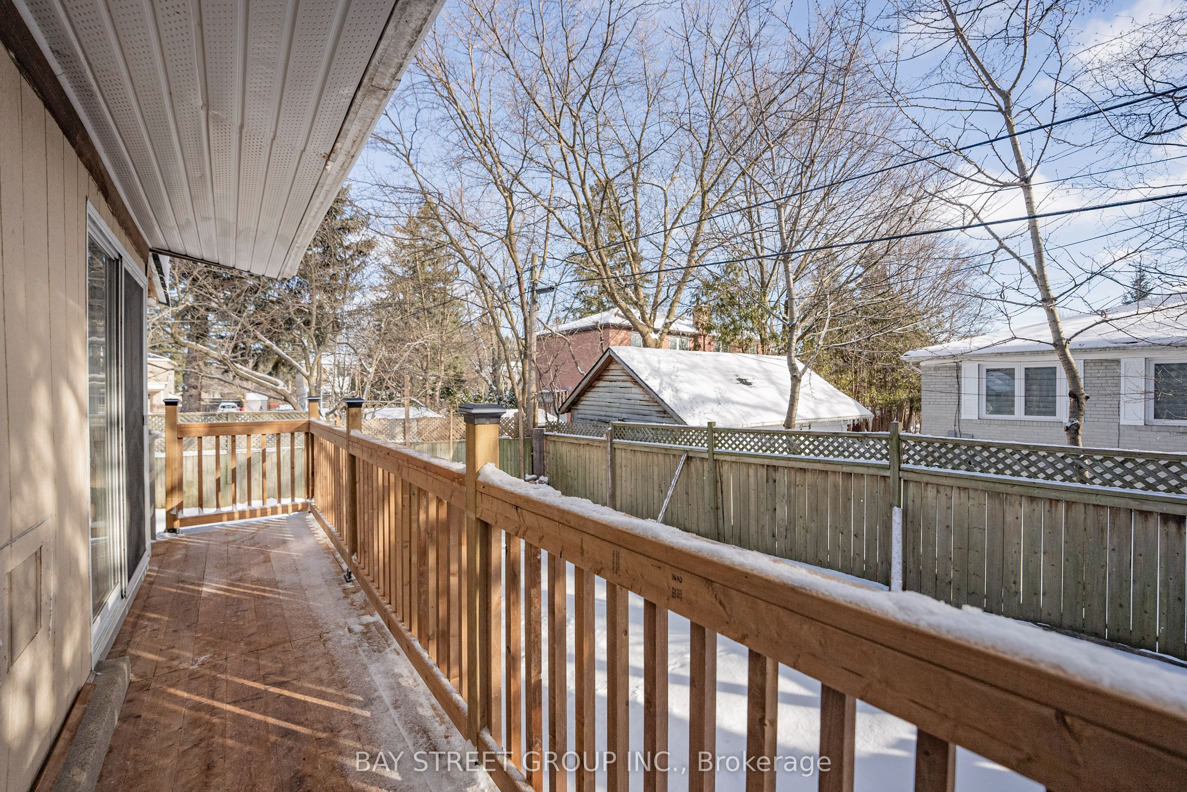 352 Taylor Mills Drive N Property Photo 32