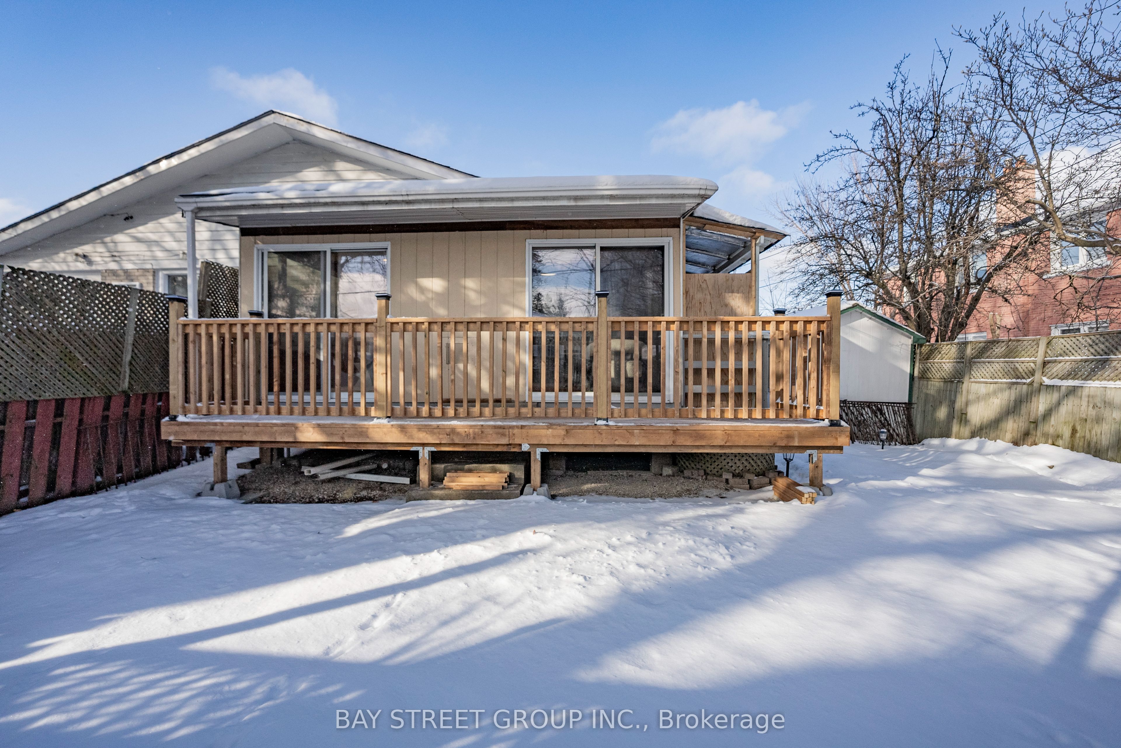 352 Taylor Mills Drive N Property Photo 36