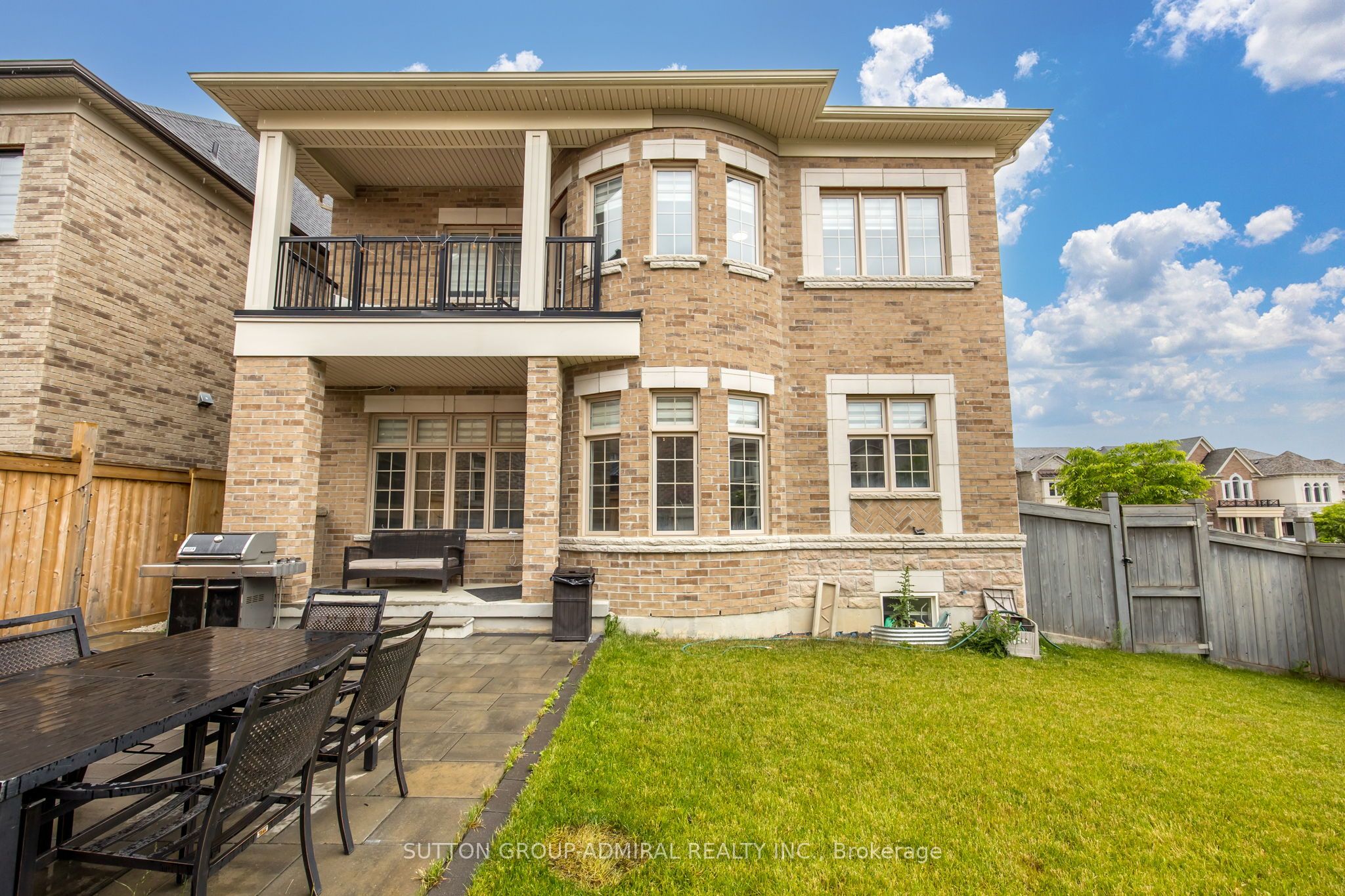 36 Hurst Avenue Property Photo 4