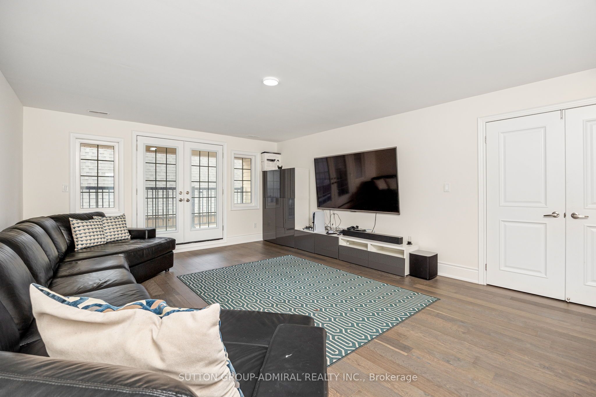 36 Hurst Avenue Property Photo 25