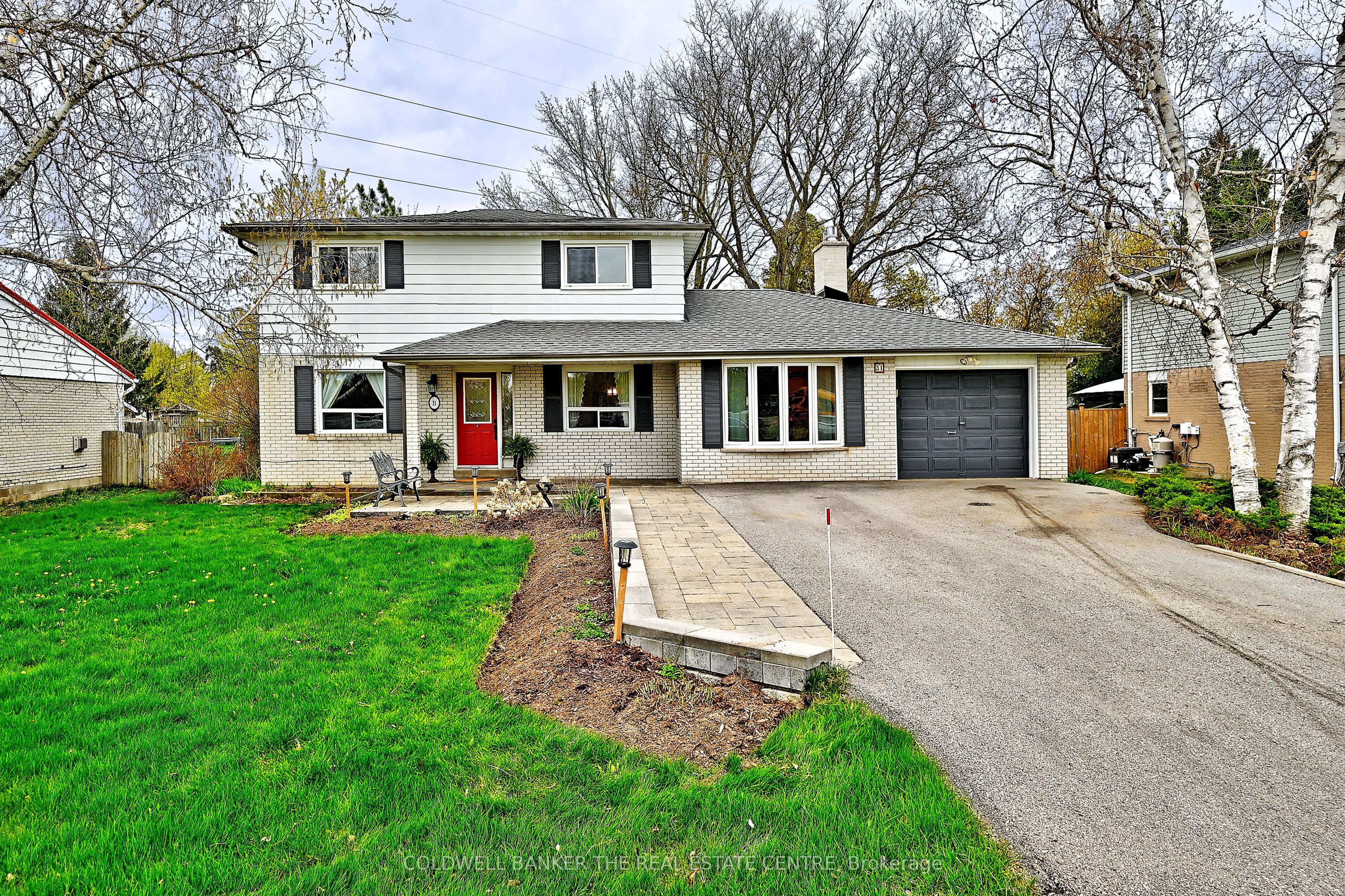31 Sunrise Street Property Photo 1