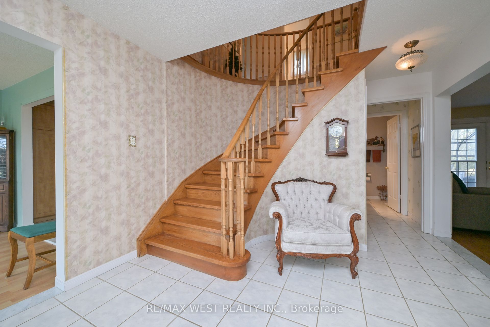 3 Henry Gate Property Photo 16