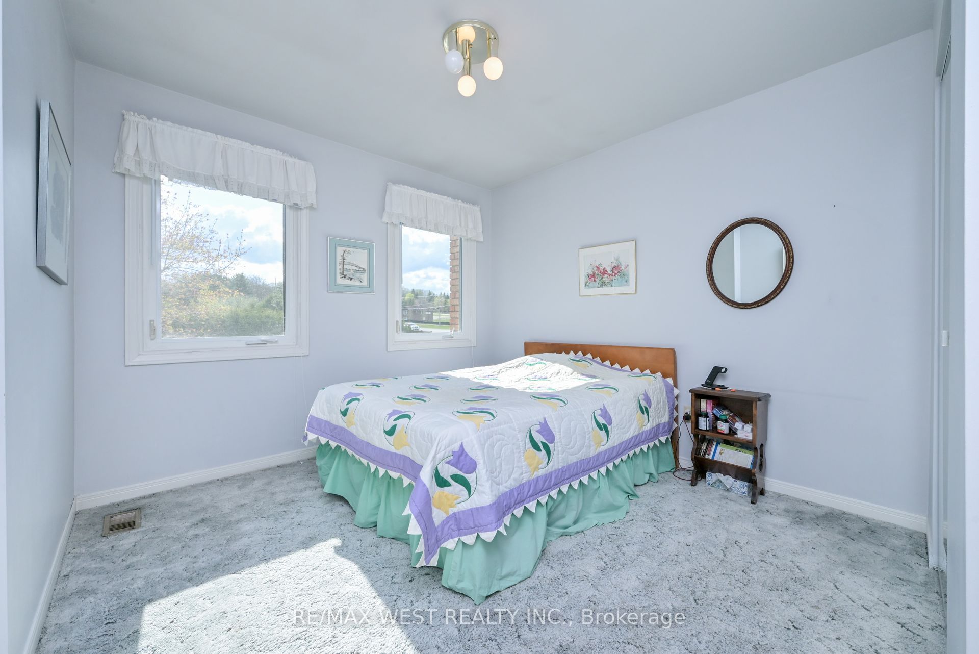 3 Henry Gate Property Photo 20