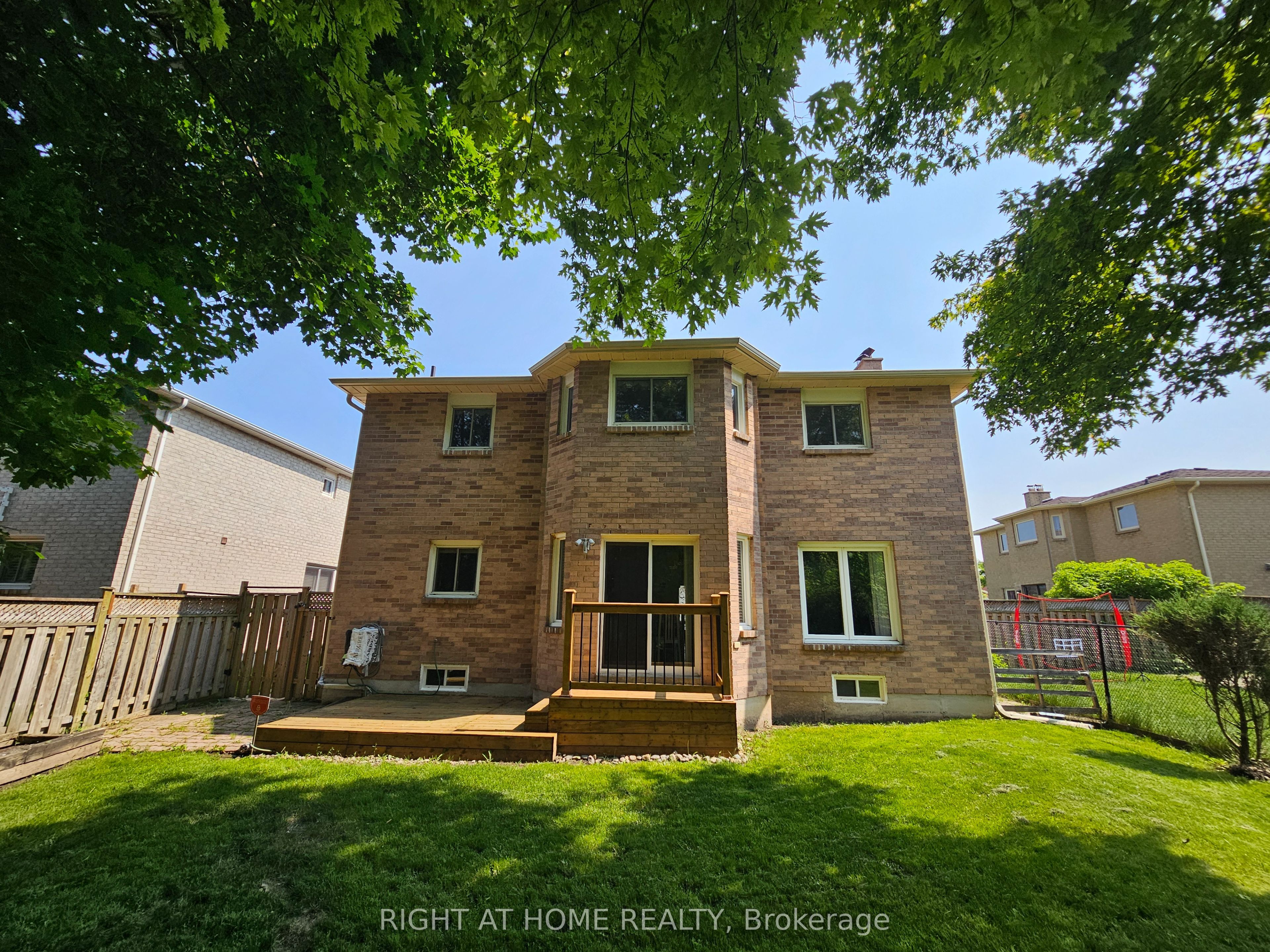 116 Cooperage Crescent Property Photo 2