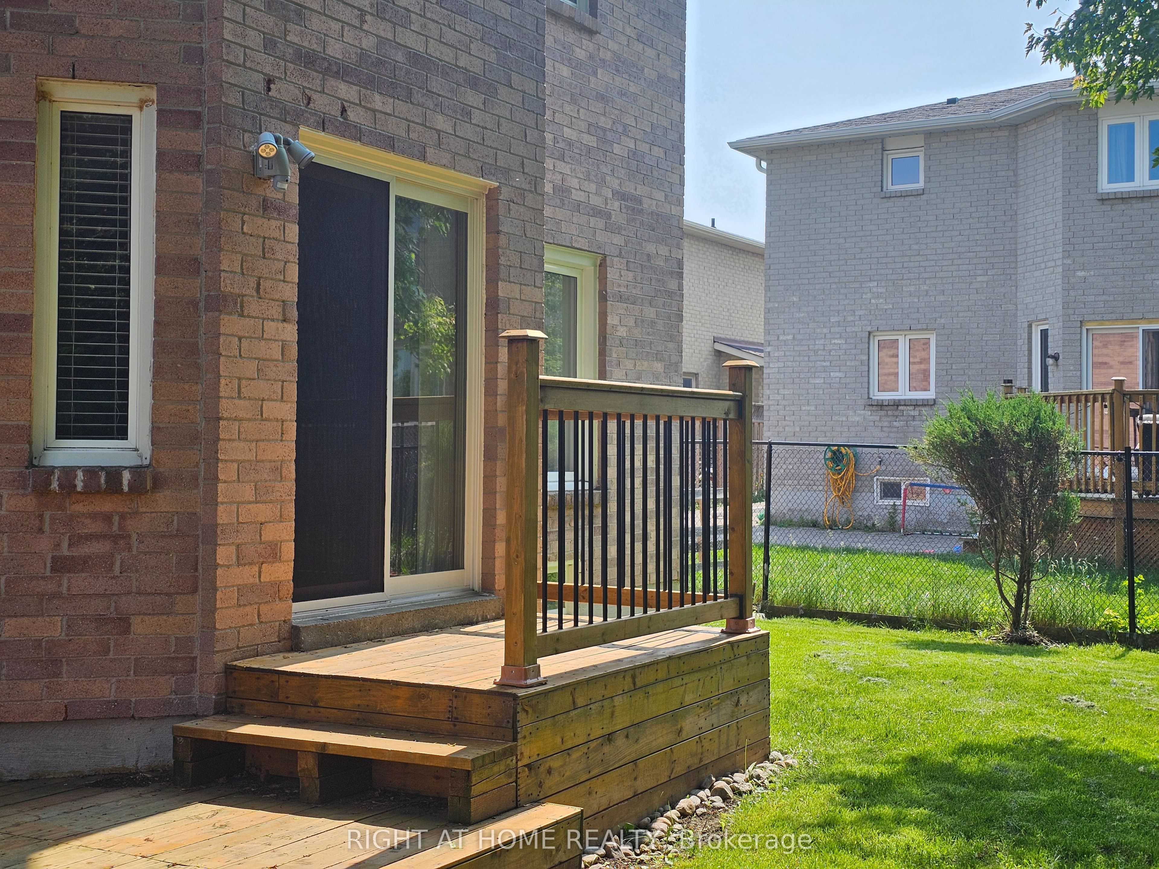 116 Cooperage Crescent Property Photo 33