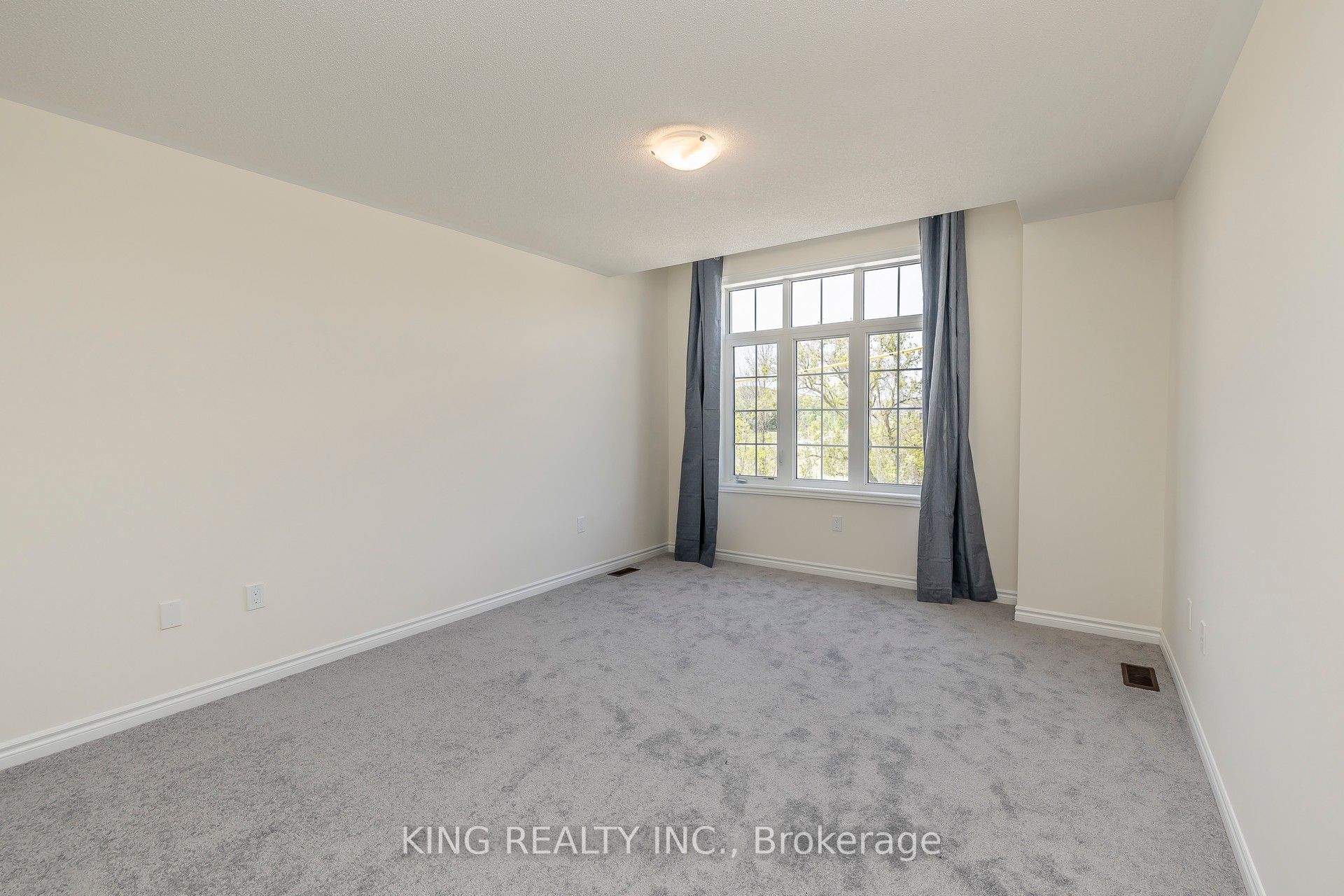 29 Bowline Vista Property Photo 24