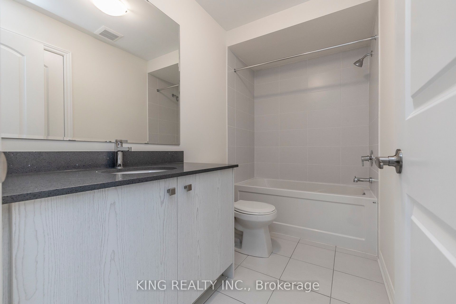 29 Bowline Vista Property Photo 25