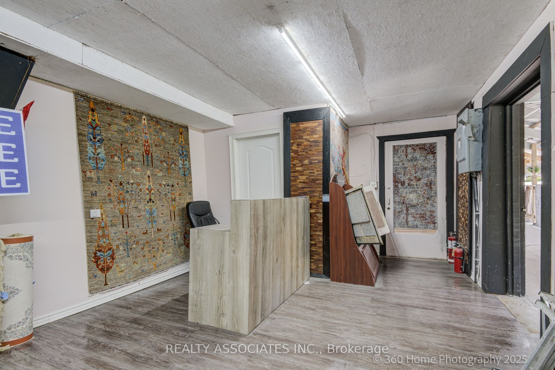 141 High Street Property Photo 26