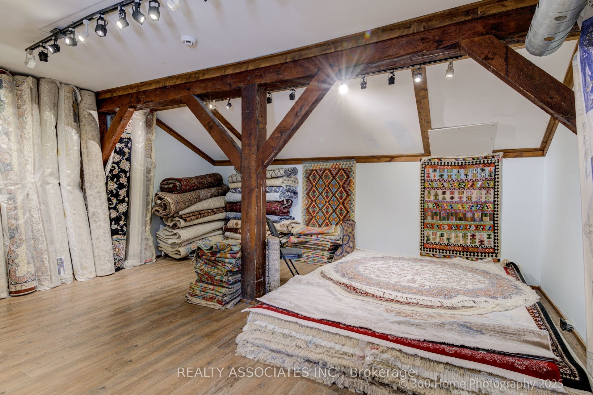141 High Street Property Photo 29