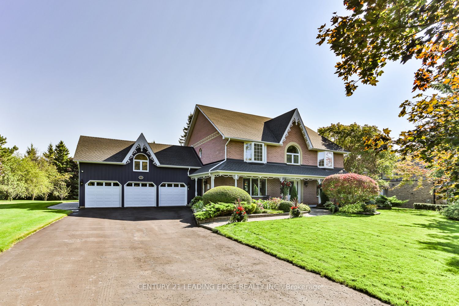 3 Maple View Ln Property Photo 1