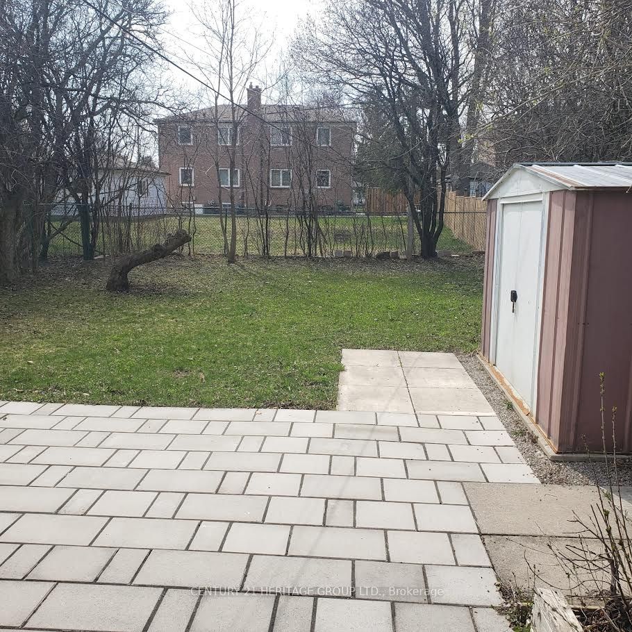 232 Blue Grass Boulevard Property Photo 17