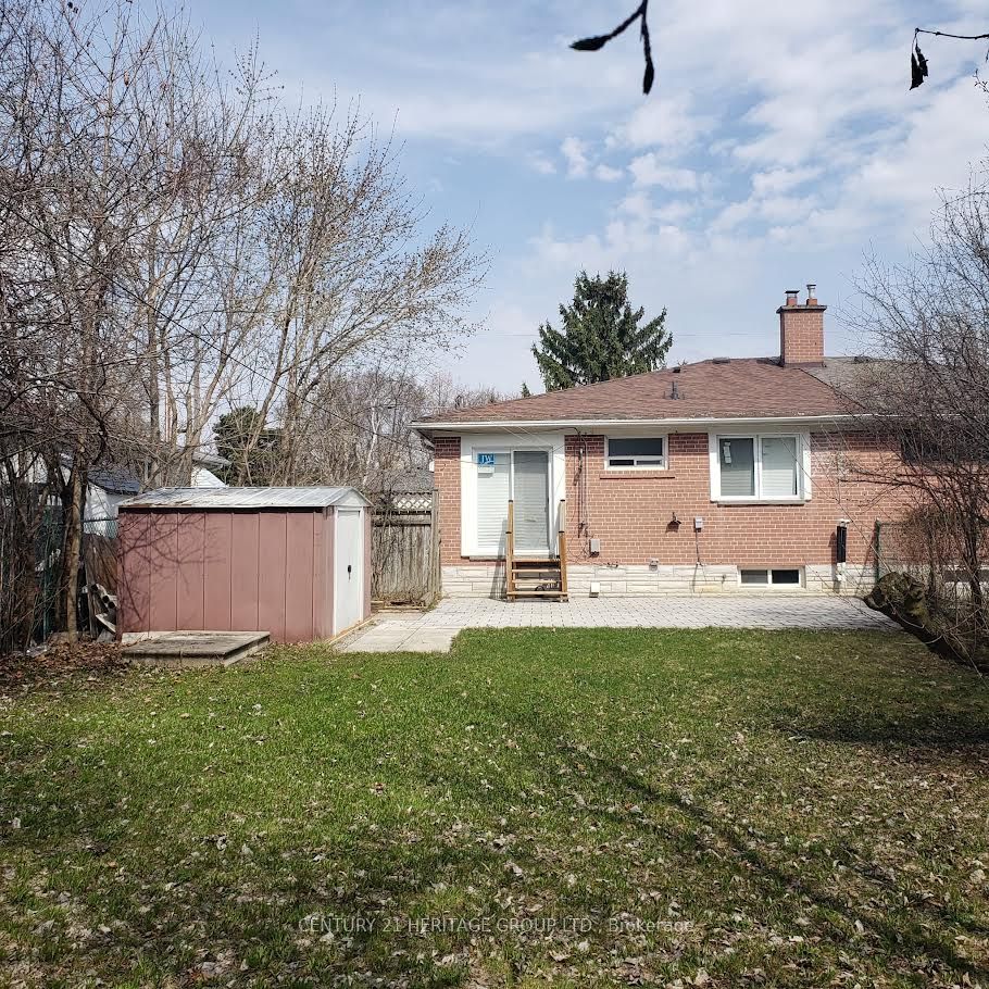 232 Blue Grass Boulevard Property Photo 19