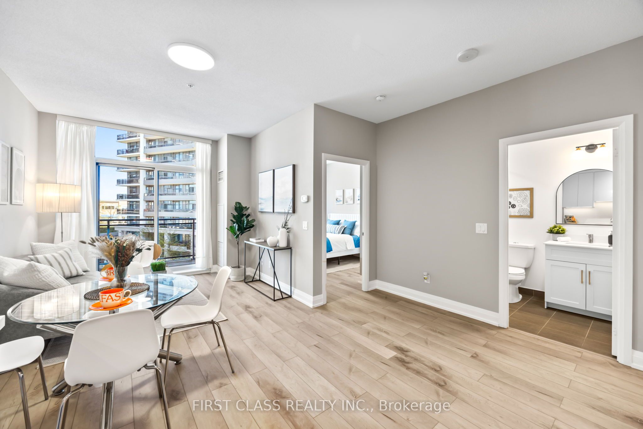 #ph1 - 95 North Park Road Property Photo 16