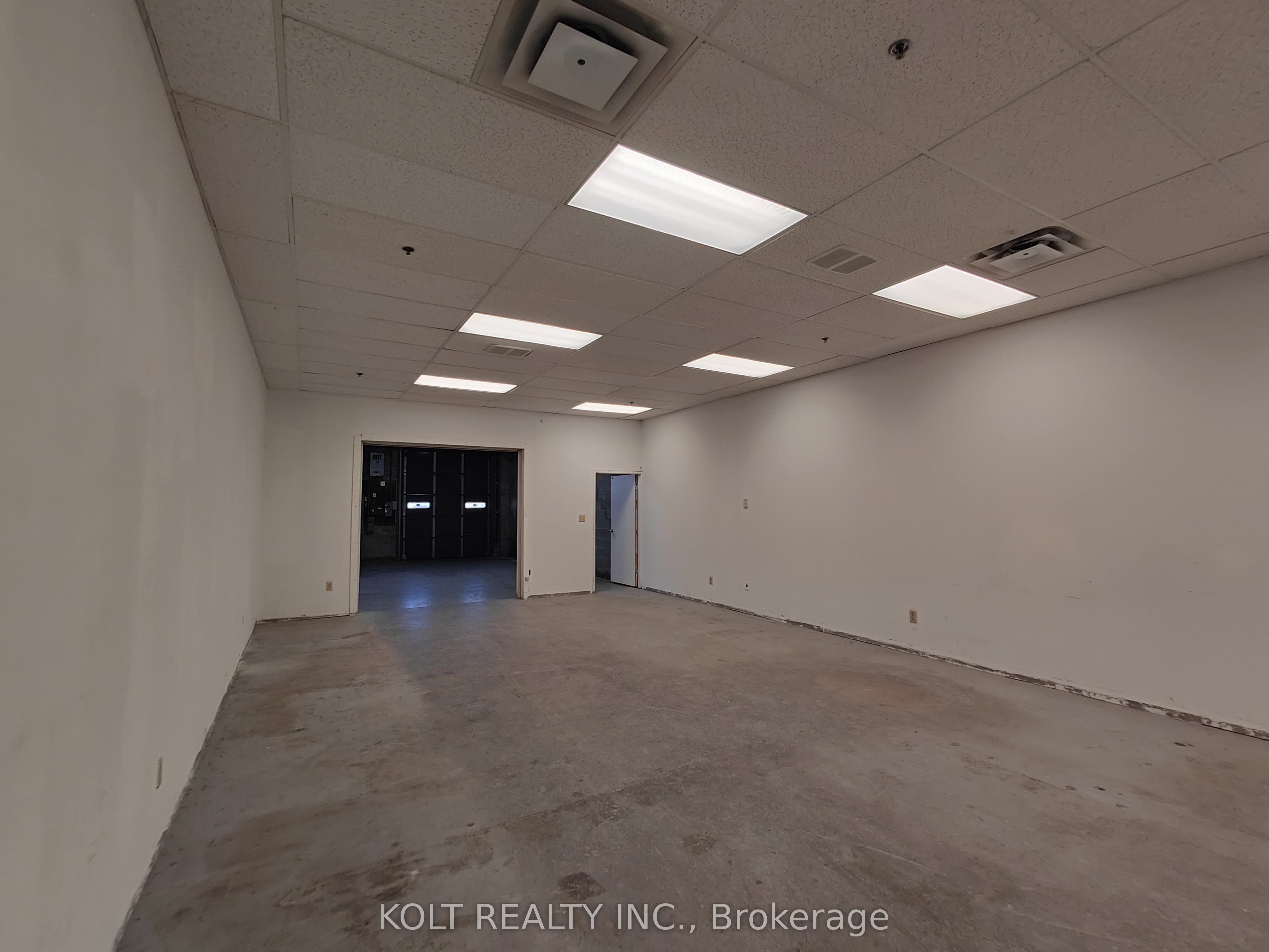 300 Esna Park Drive 28 Property Photo 5