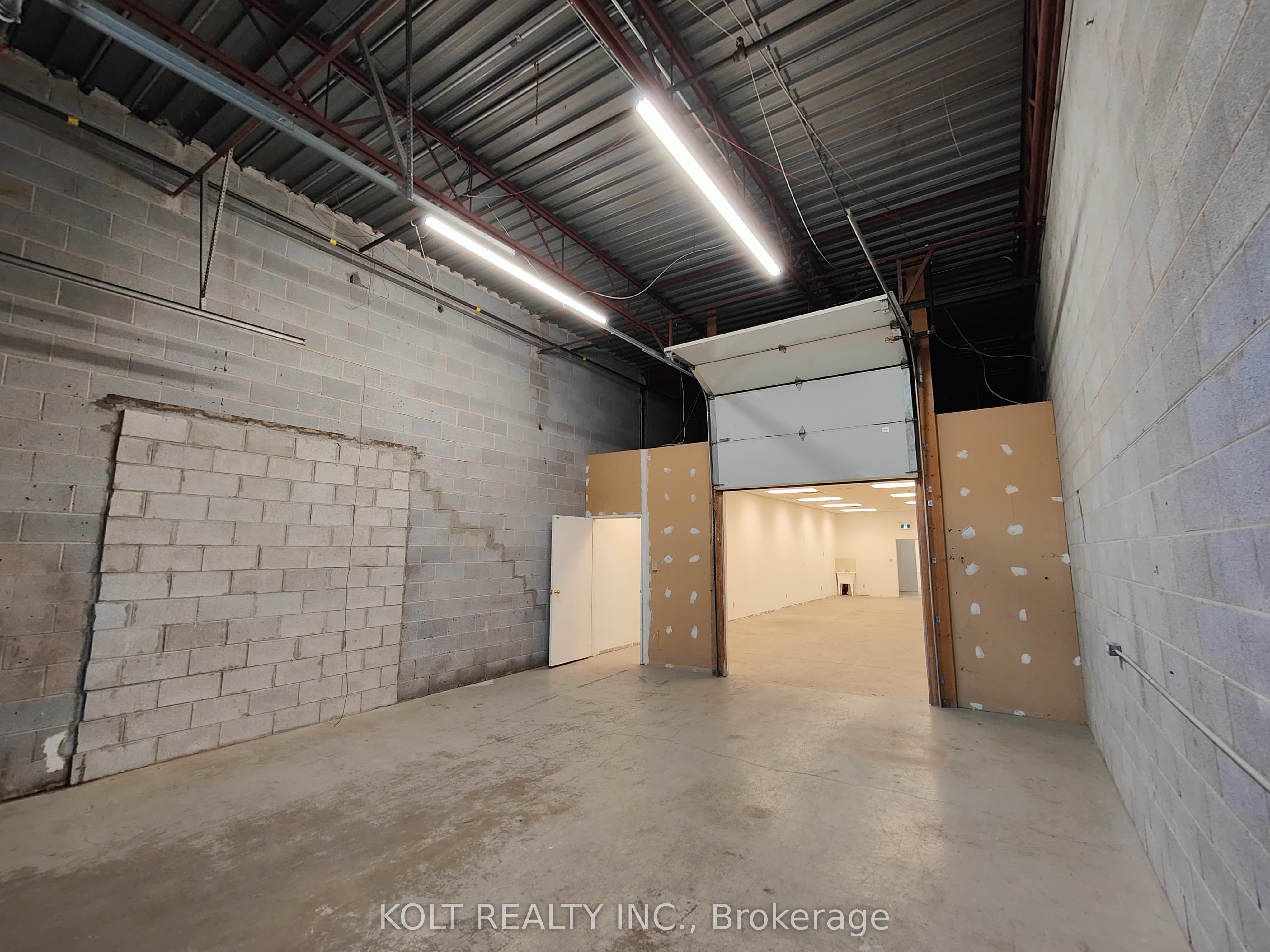 300 Esna Park Drive 28 Property Photo 12