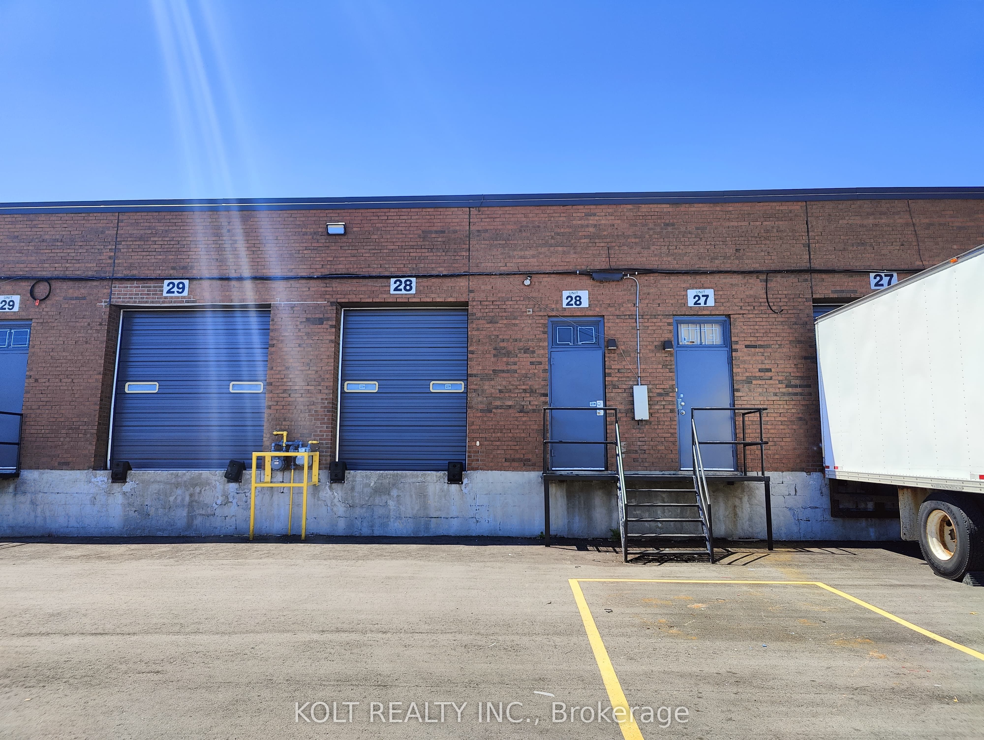 300 Esna Park Drive 28 Property Photo 14