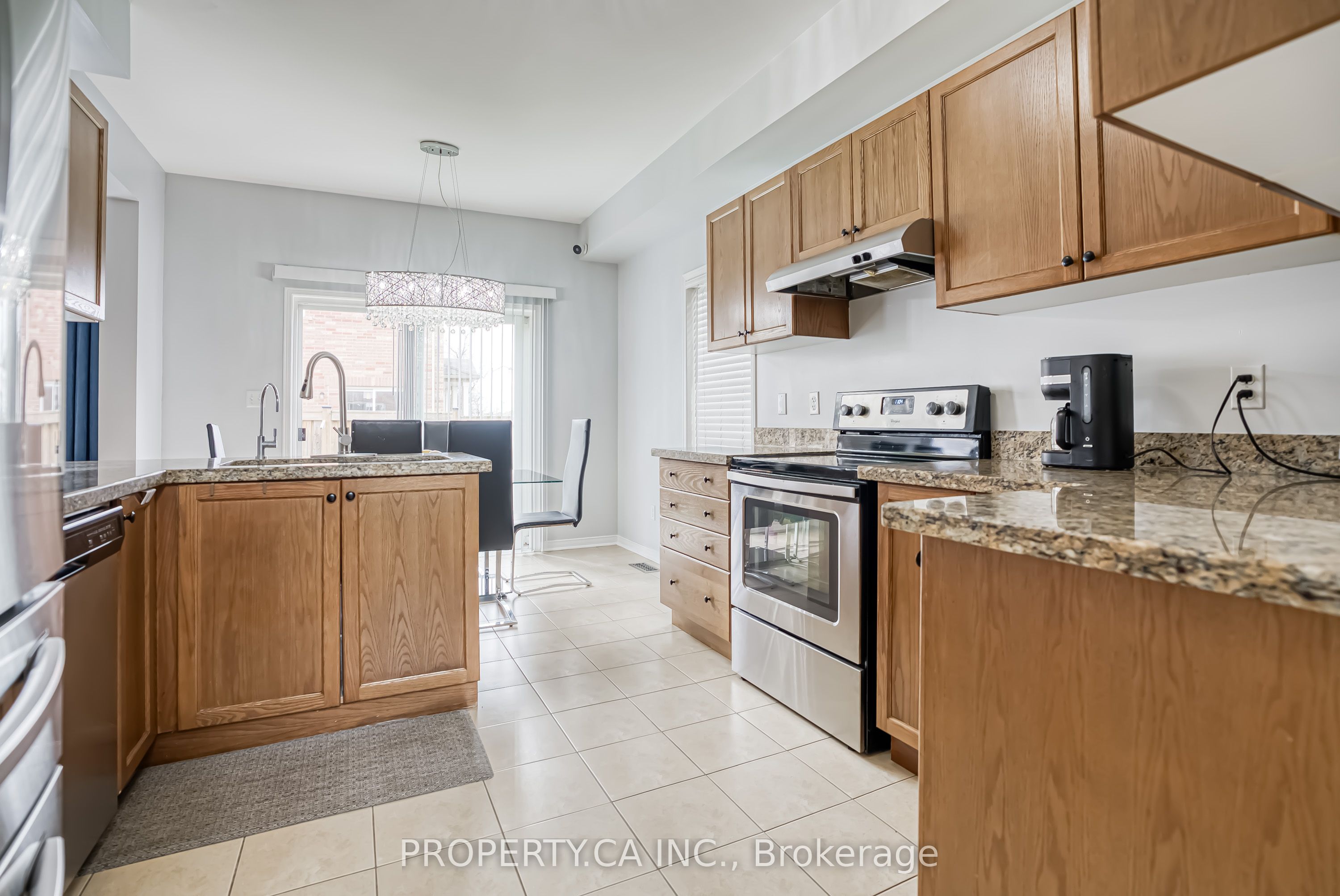 2 Horn Street Property Photo 15