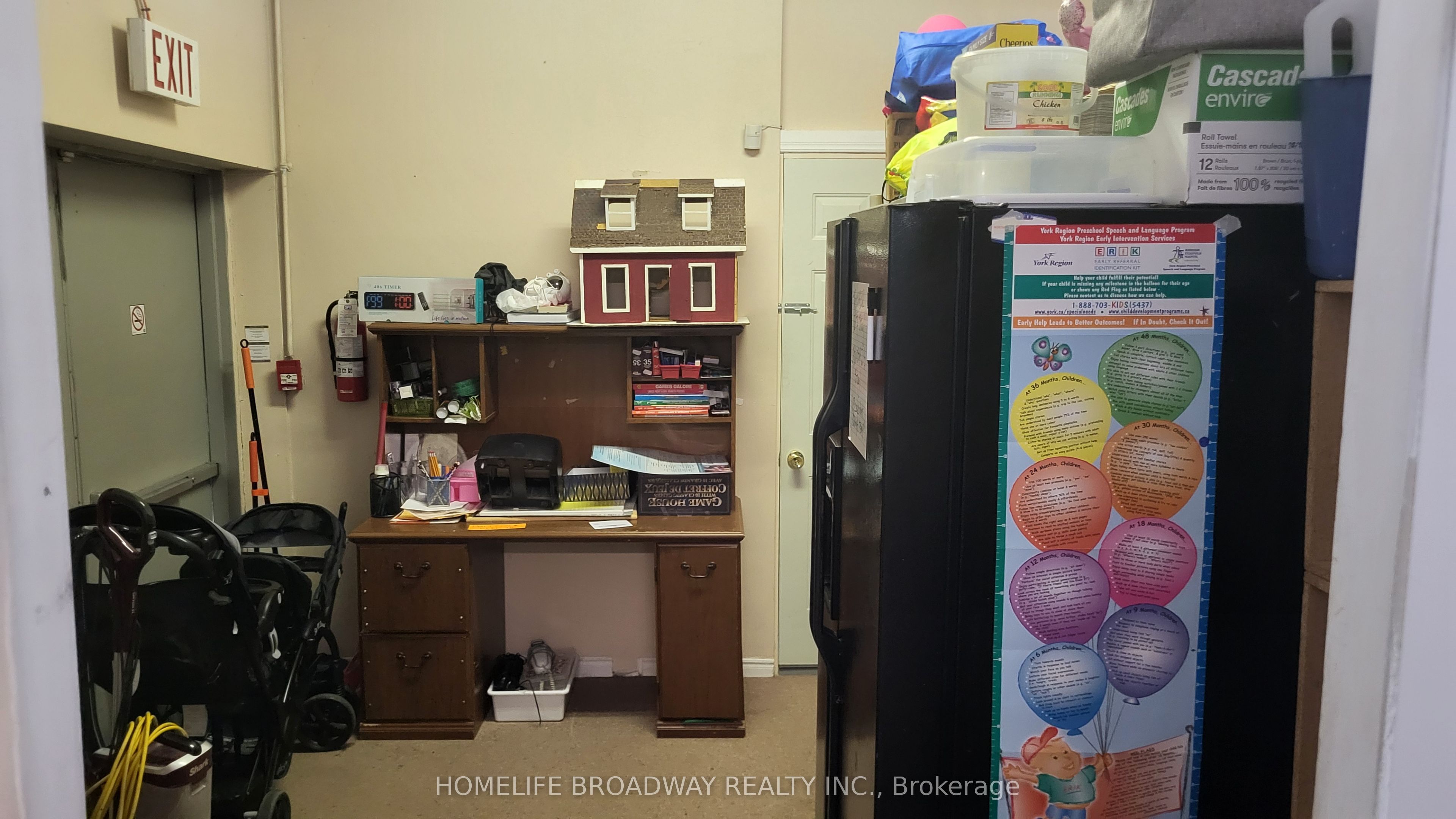 #5 - 672 The Queensway South Property Photo 12