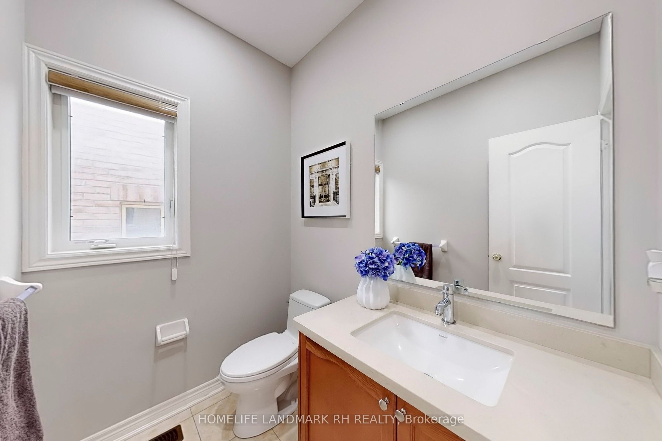 1218 Stuffles Crescent Property Photo 17