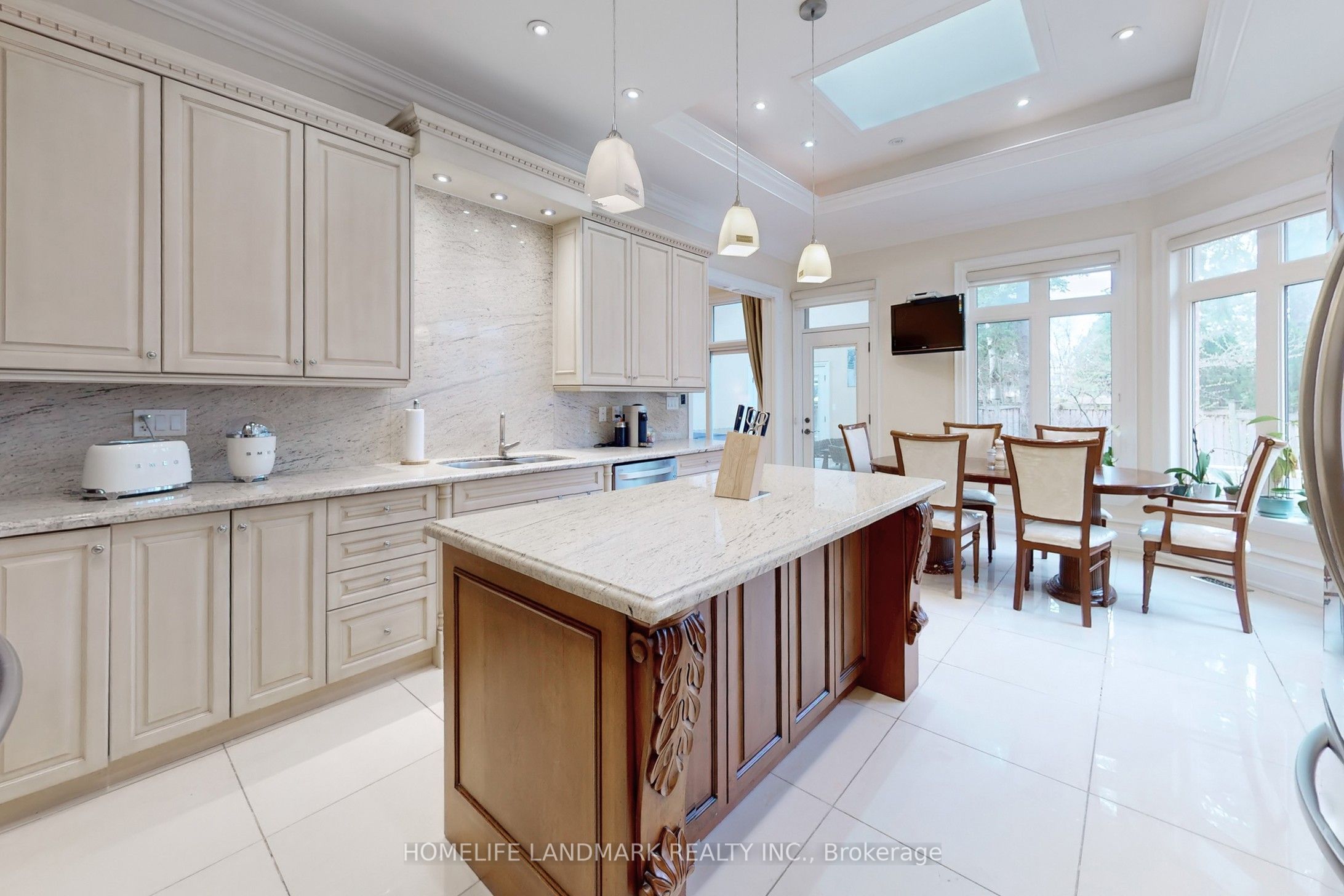 5 Long Hill Drive Property Photo 16