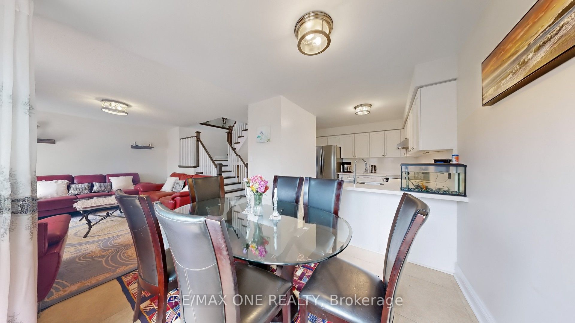 7 Laurendale Avenue Property Photo 18