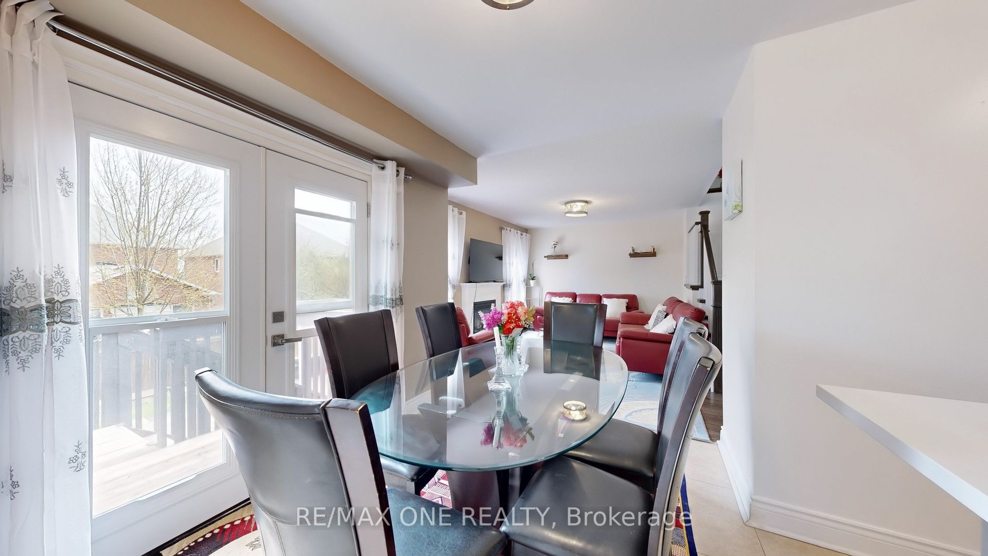 7 Laurendale Avenue Property Photo 19