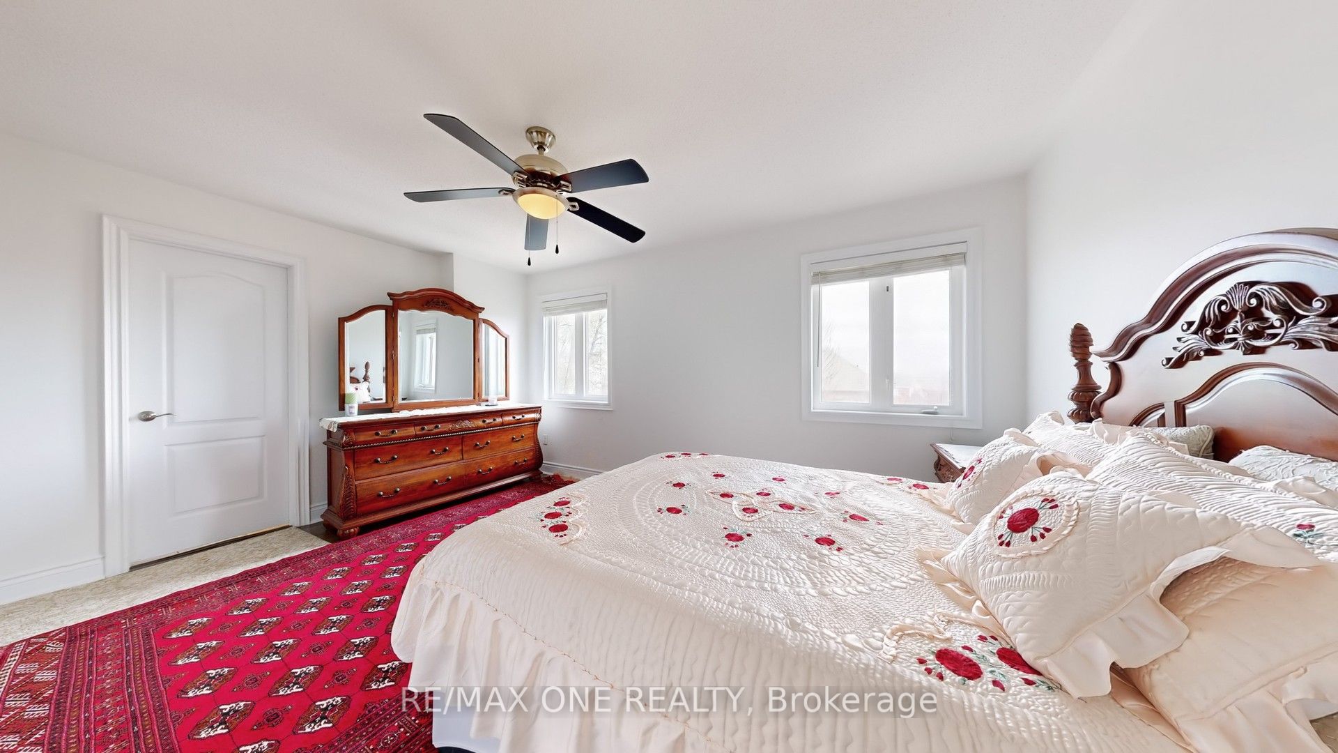 7 Laurendale Avenue Property Photo 22