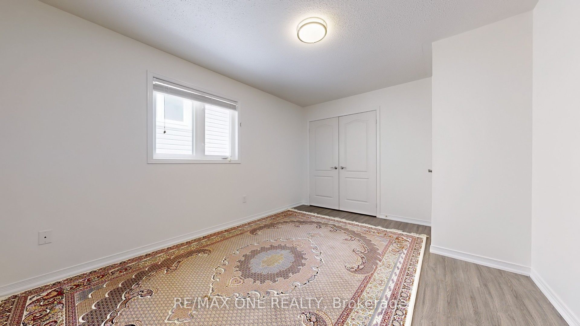 7 Laurendale Avenue Property Photo 28