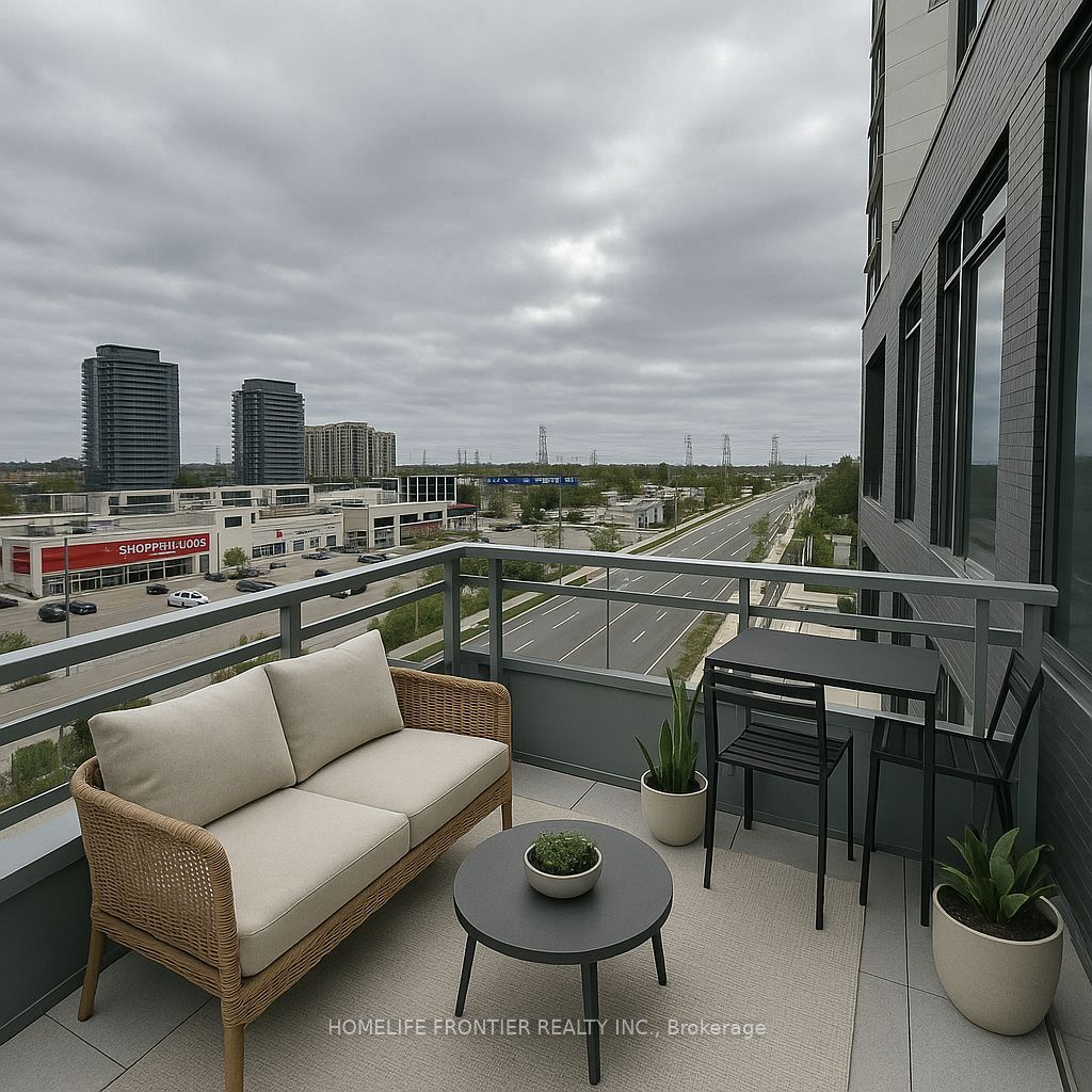 8888 Yonge Street 724 Property Photo 7