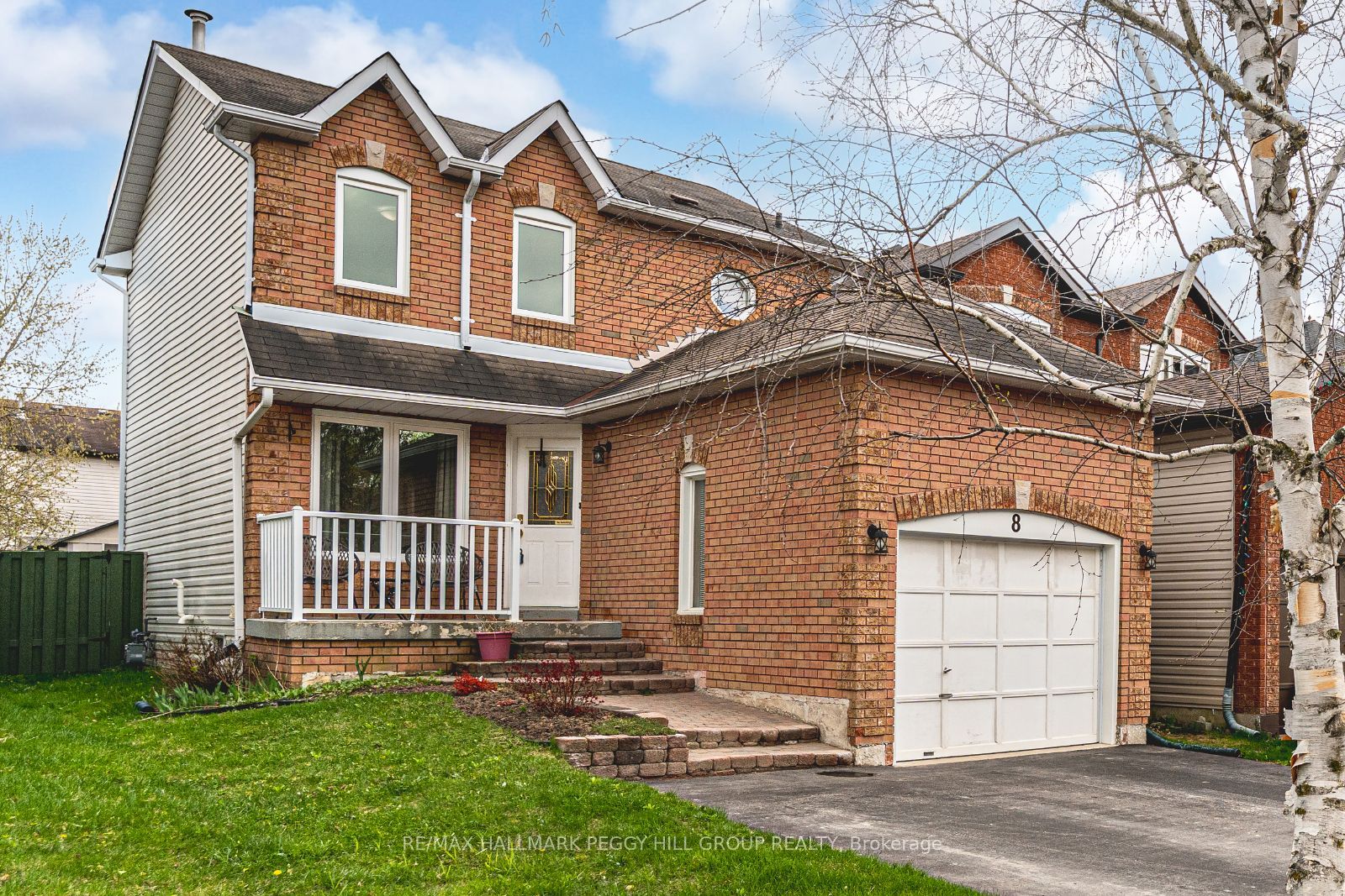 8 Corrie Cres Property Photo 1
