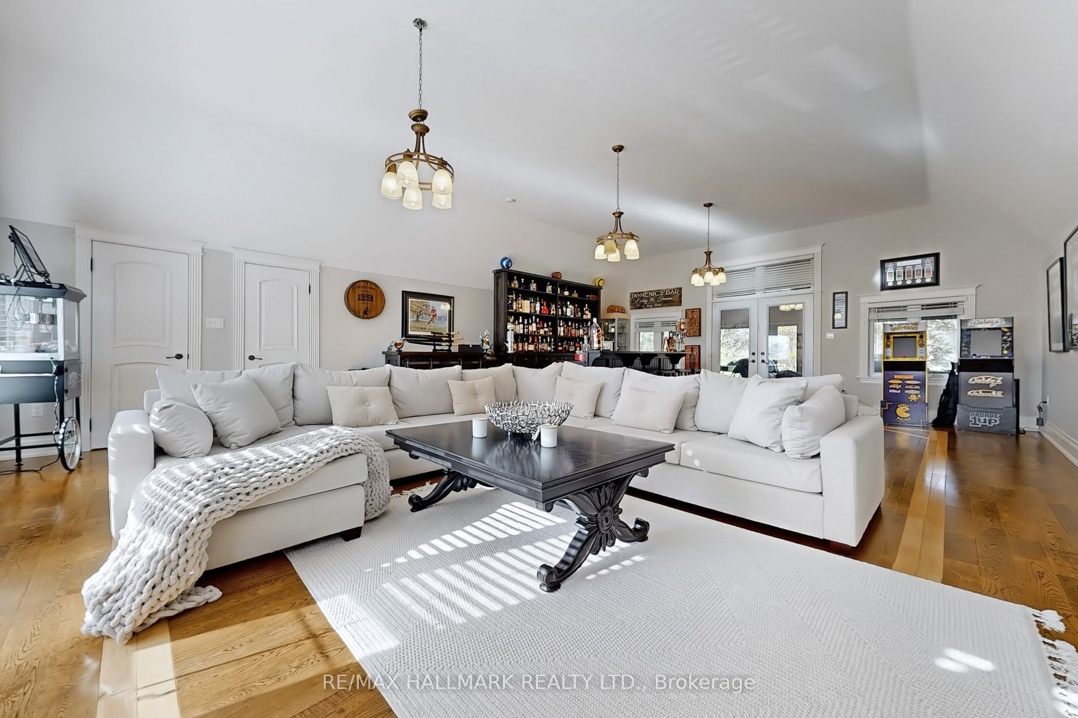 83 Hambly Avenue Property Photo 25