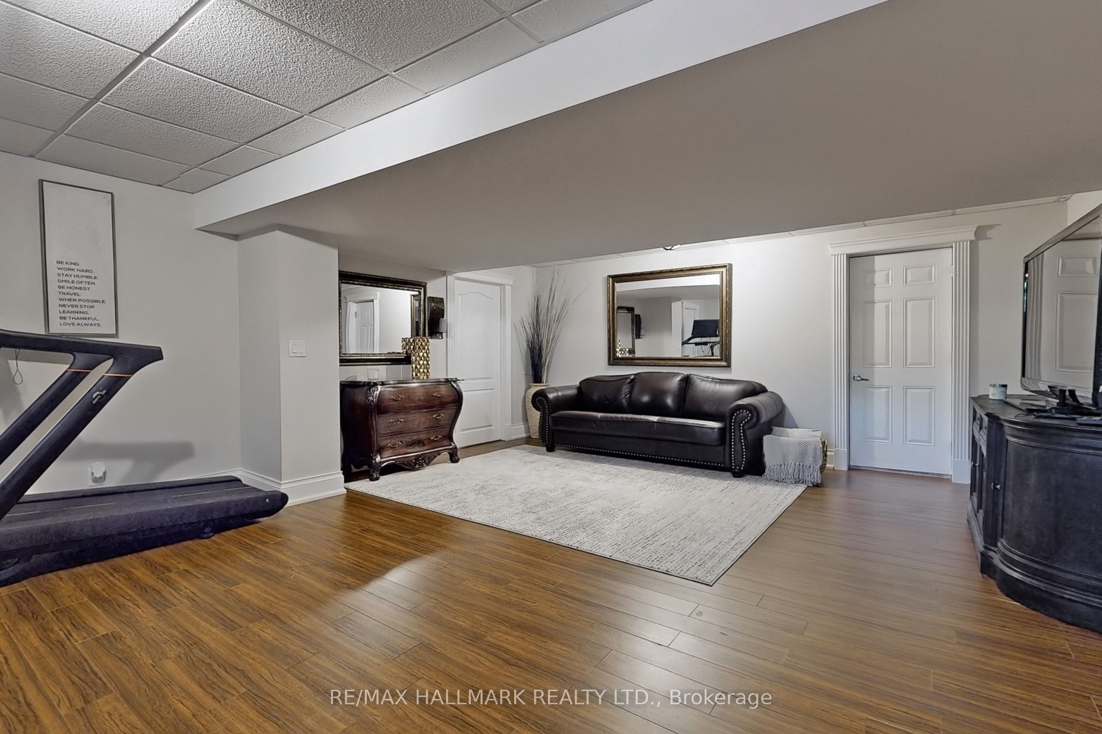 83 Hambly Avenue Property Photo 39