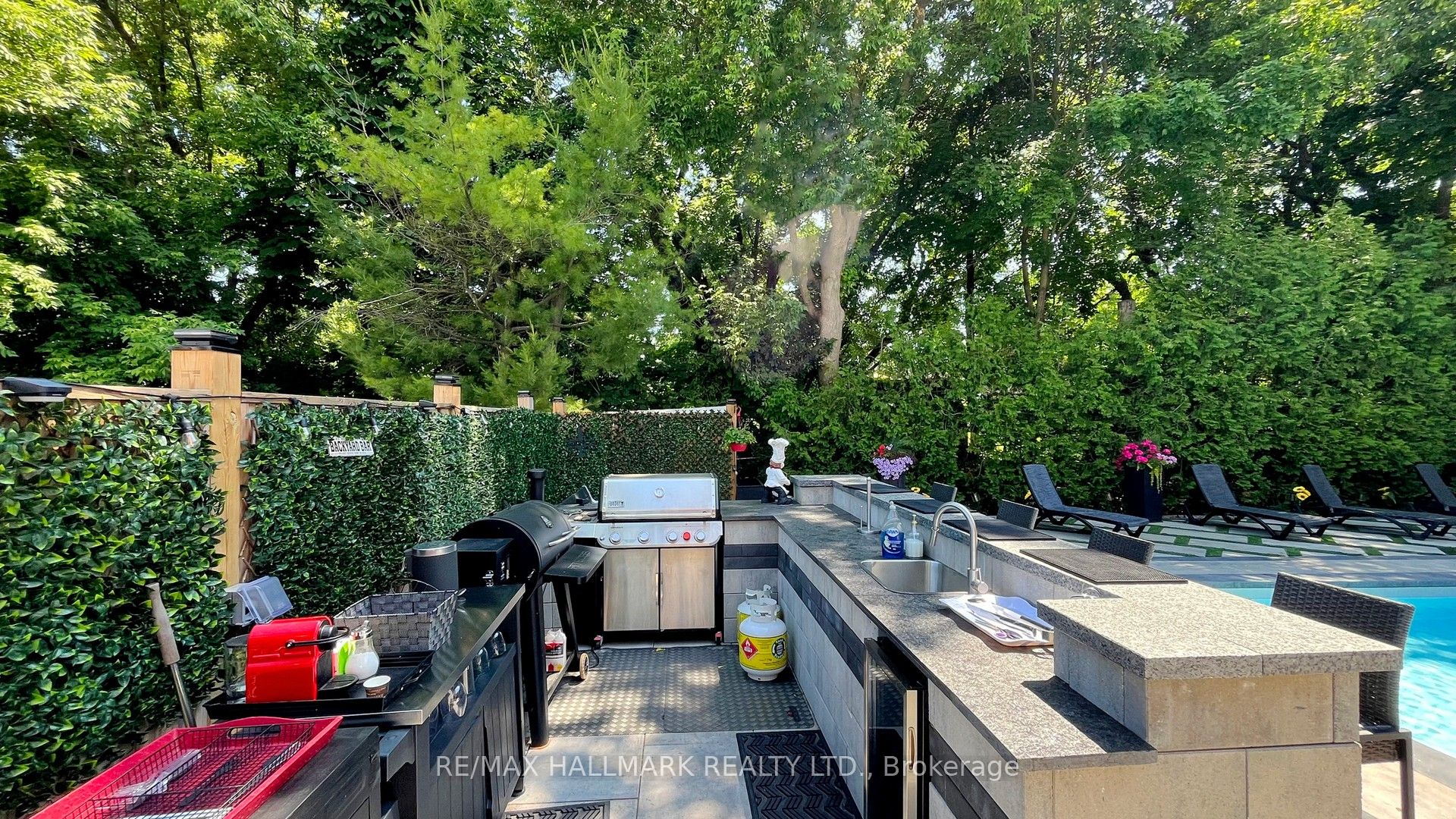 83 Hambly Avenue Property Photo 48