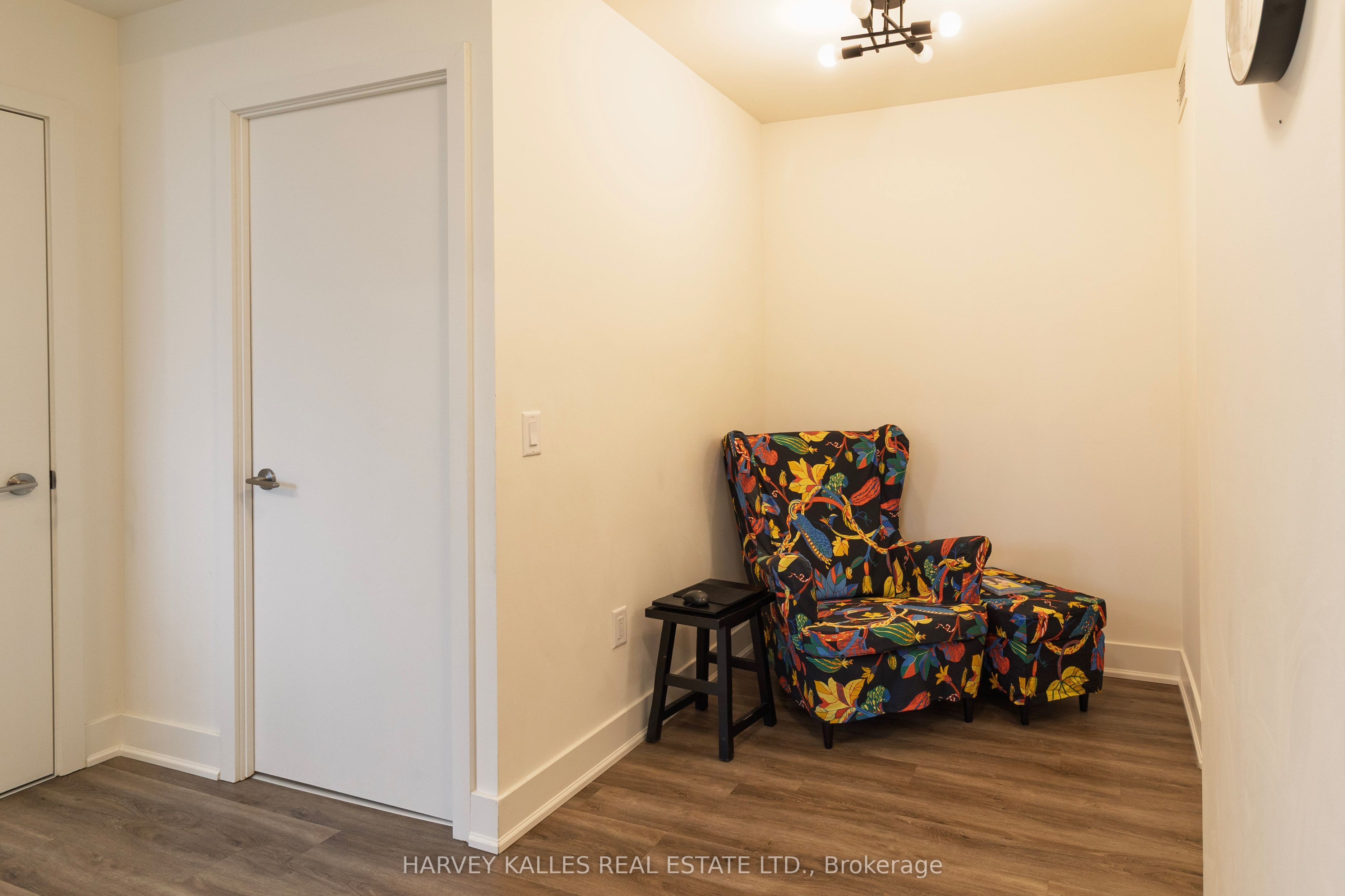 #305 - 185 Deerfield Road Property Photo 19