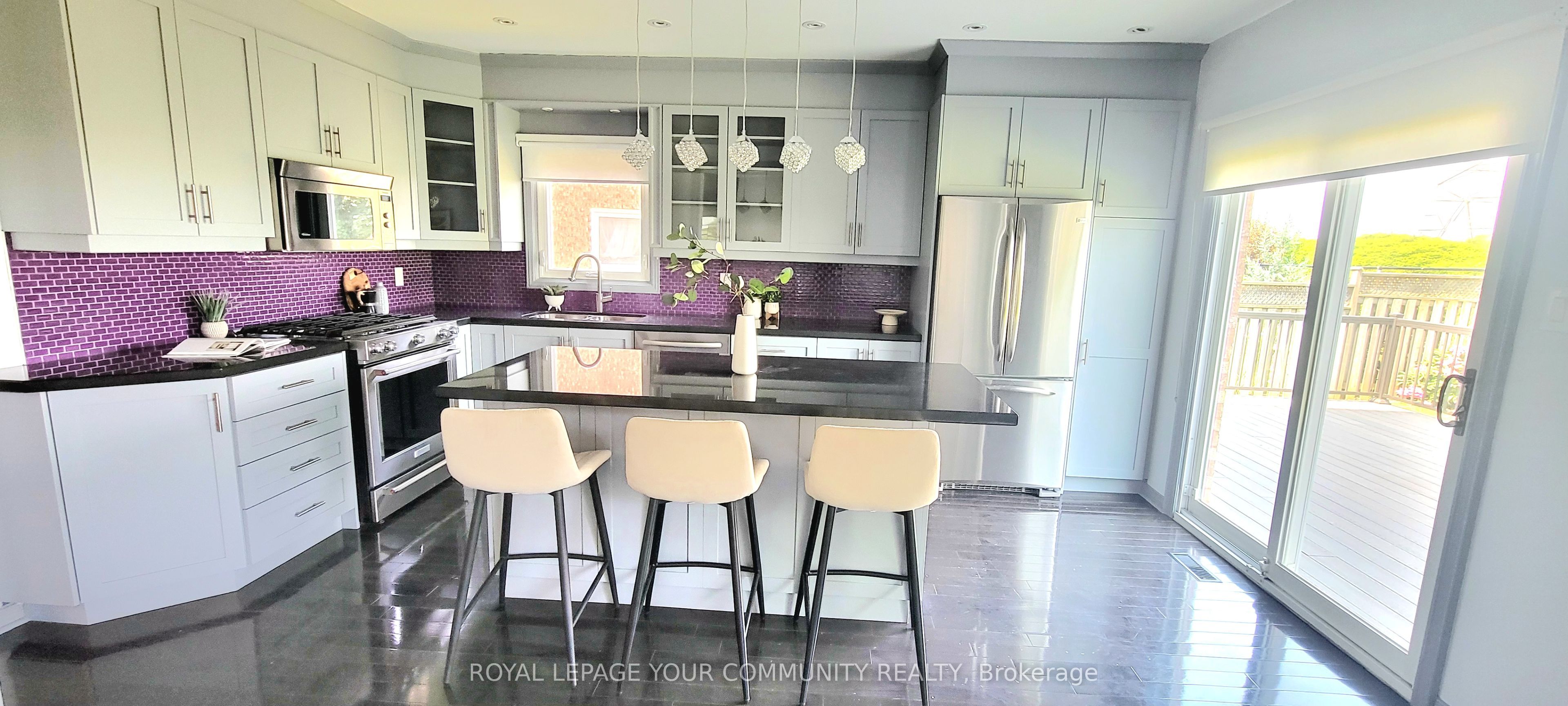 105 Redondo Drive Property Photo 8