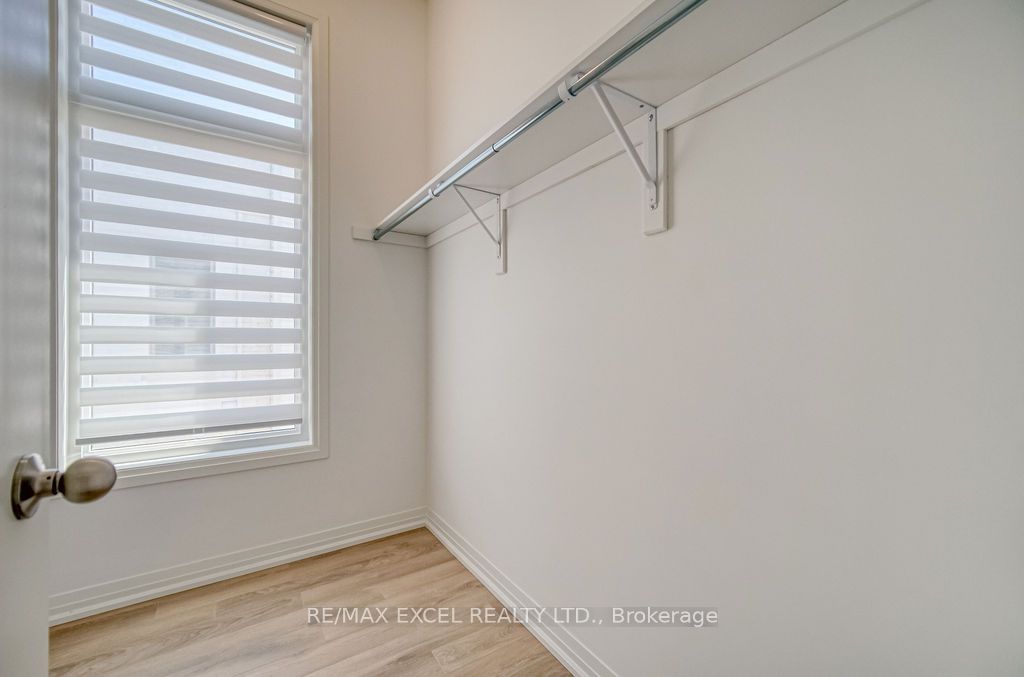 33 Albert Firman Lane Property Photo 27