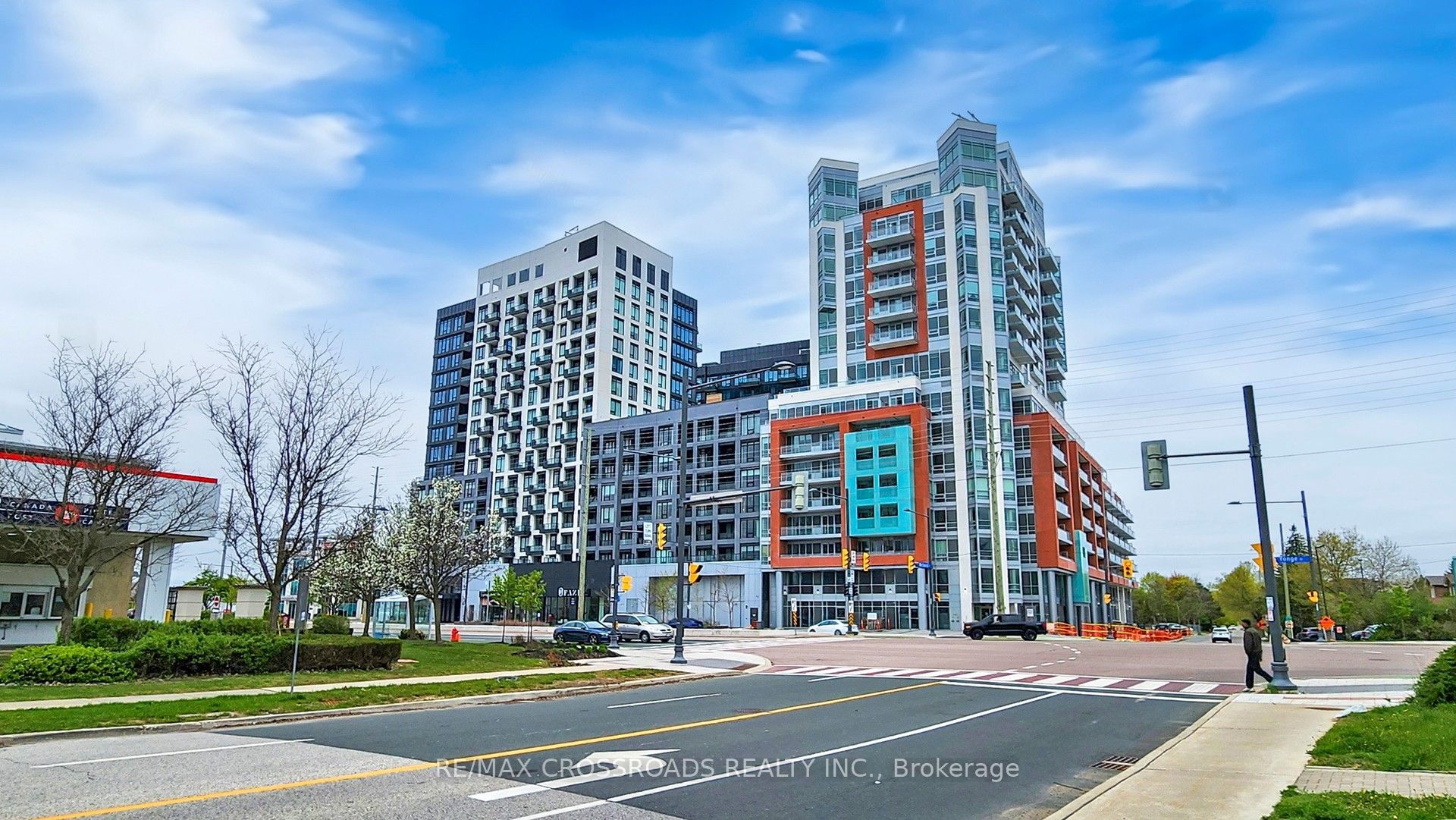 #319e - 8868 Yonge Street Property Photo 1