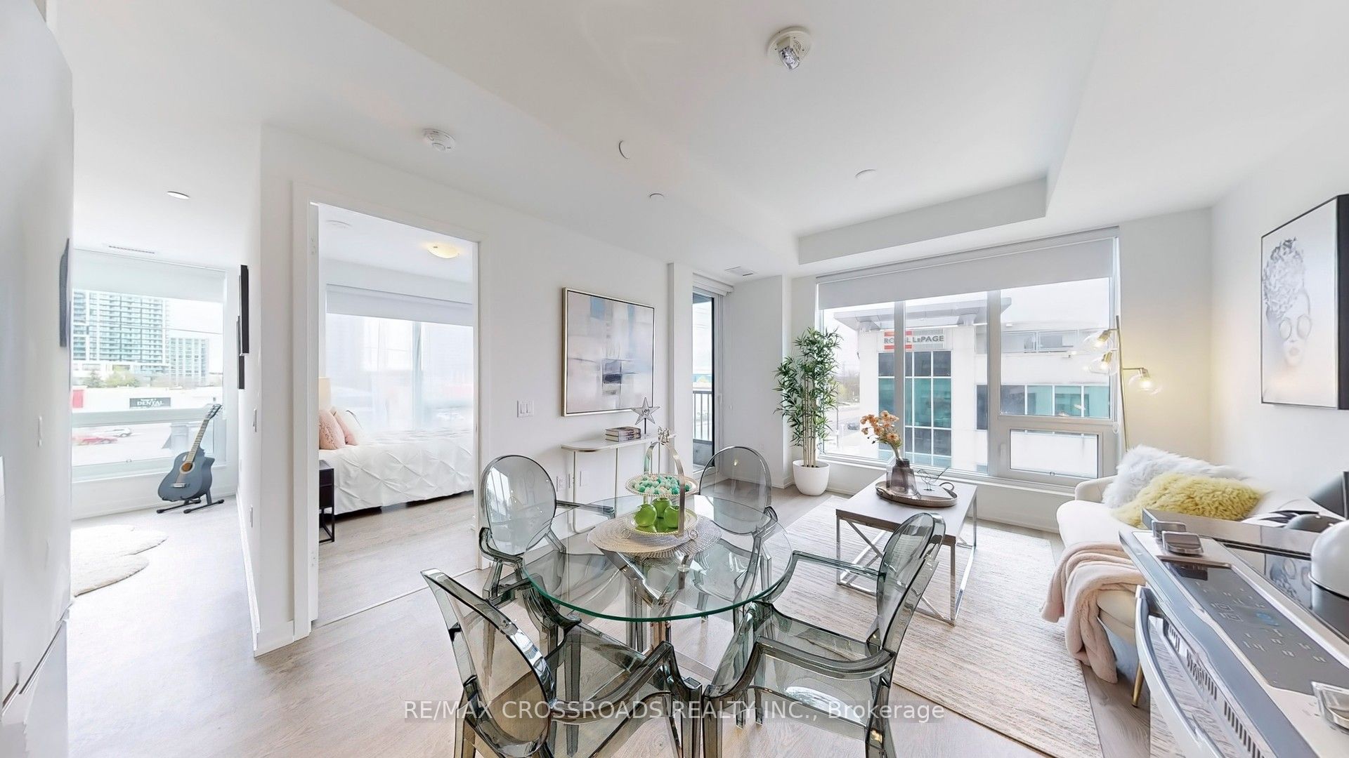 #319e - 8868 Yonge Street Property Photo 13