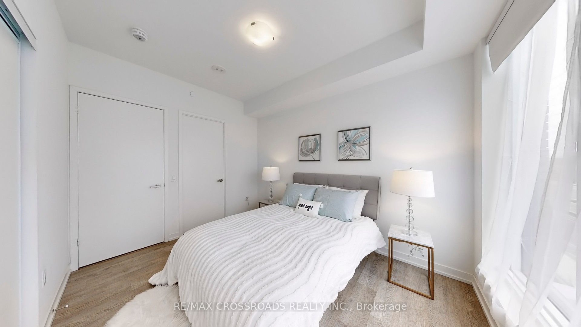 #319e - 8868 Yonge Street Property Photo 15