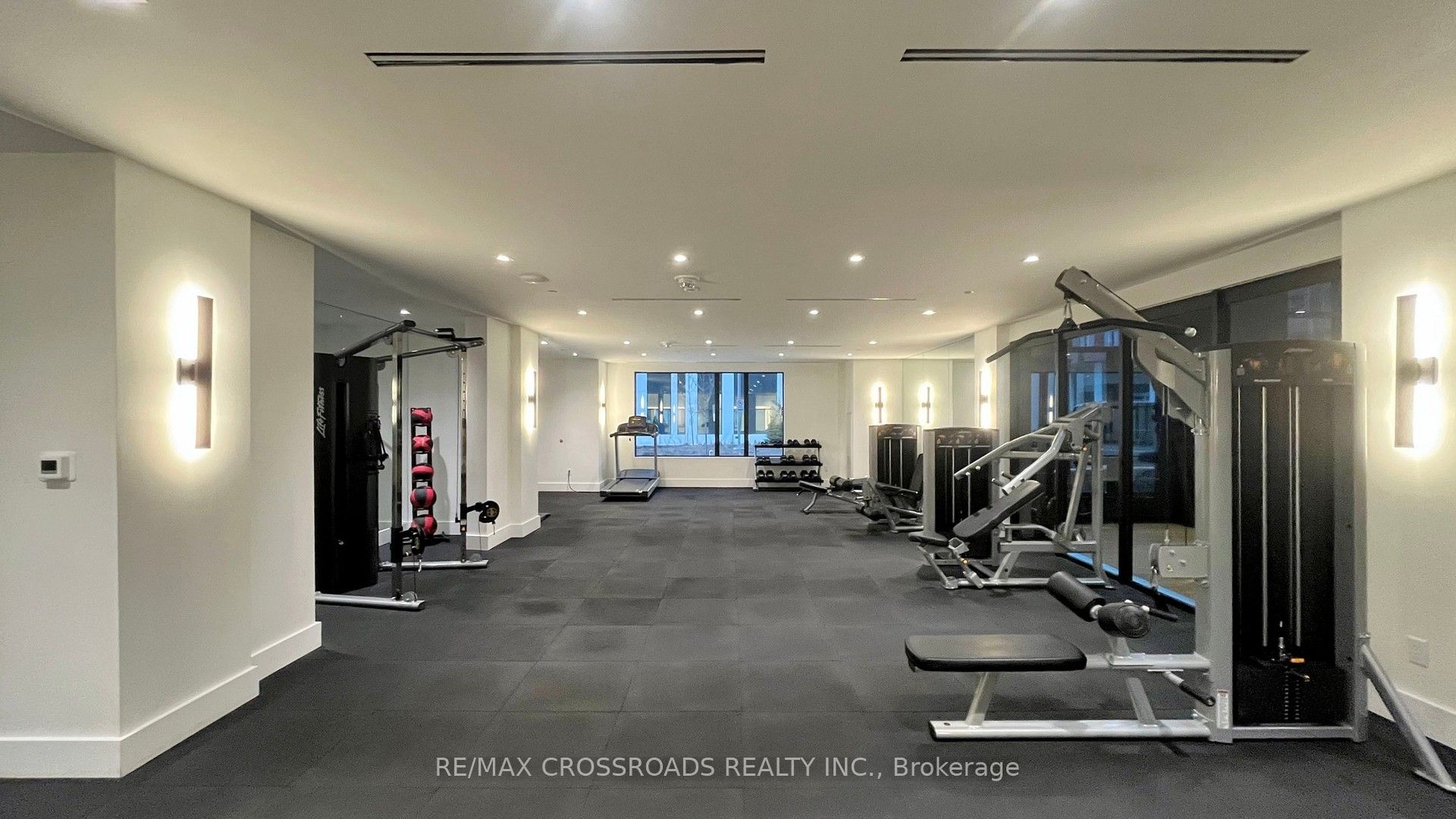 #319e - 8868 Yonge Street Property Photo 32