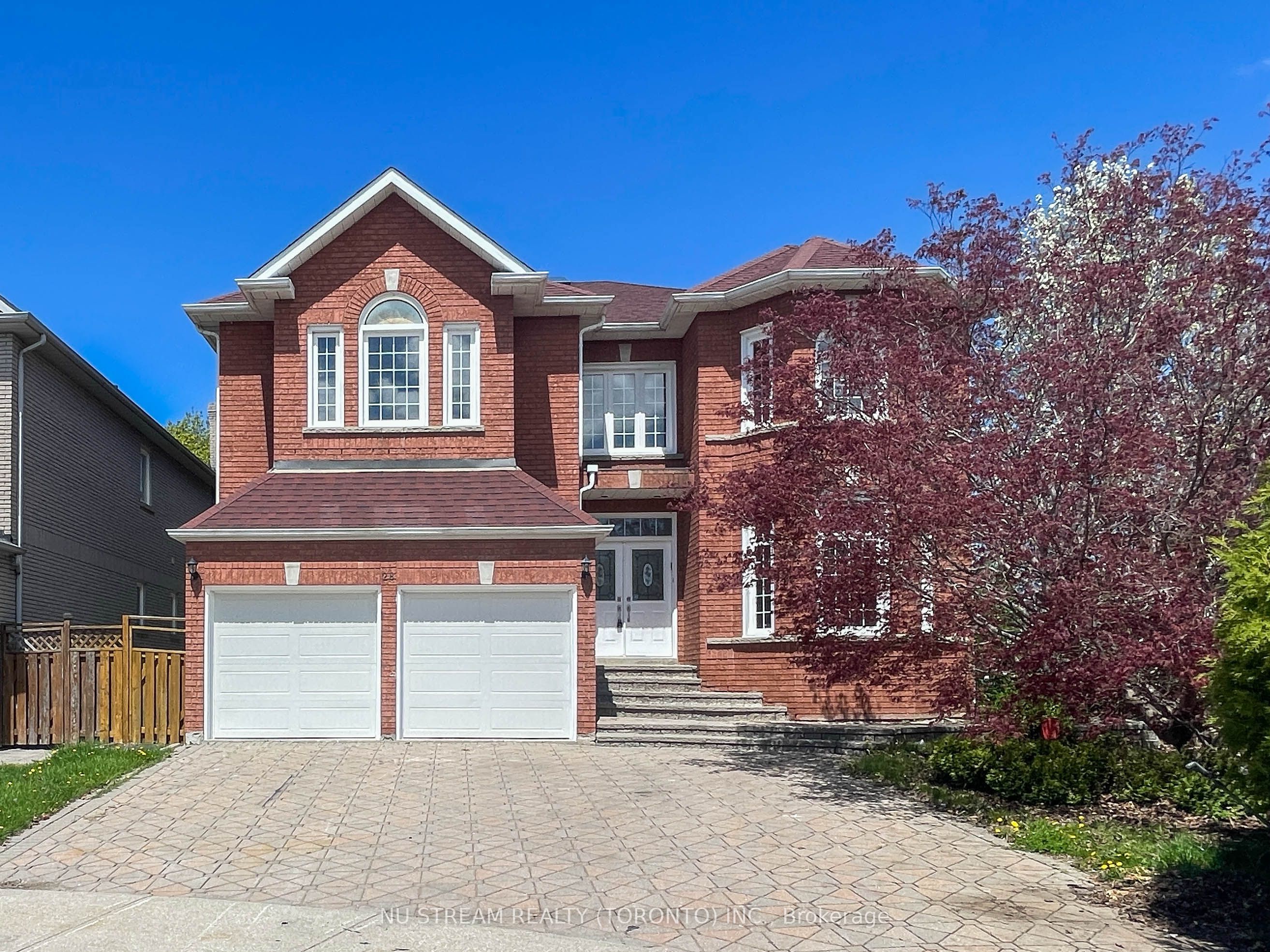 28 Sheila Crescent Property Photo 1
