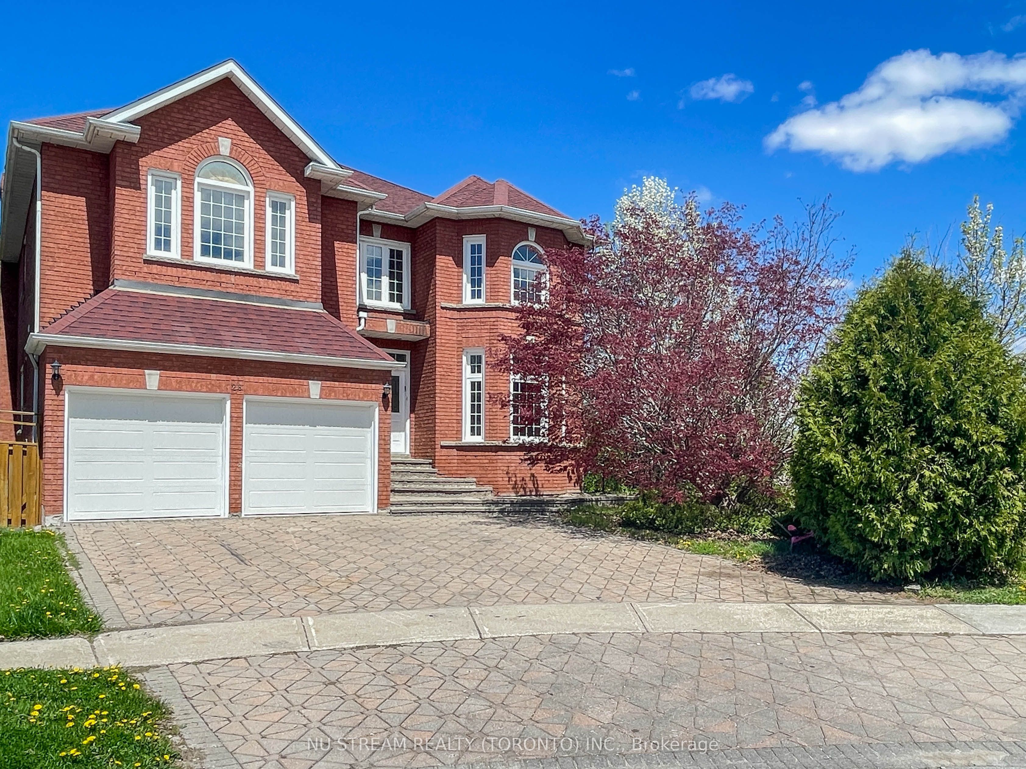 28 Sheila Crescent Property Photo 2