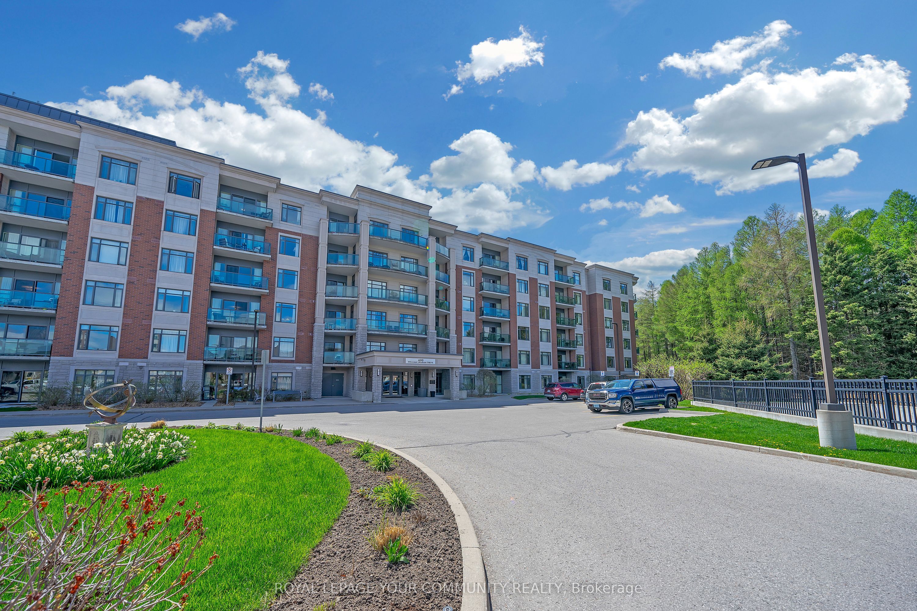 #301 - 400 William Graham Drive Property Photo 1
