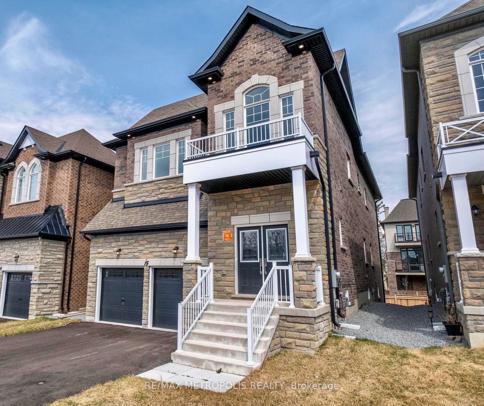 15 Seguin Street Property Photo 2