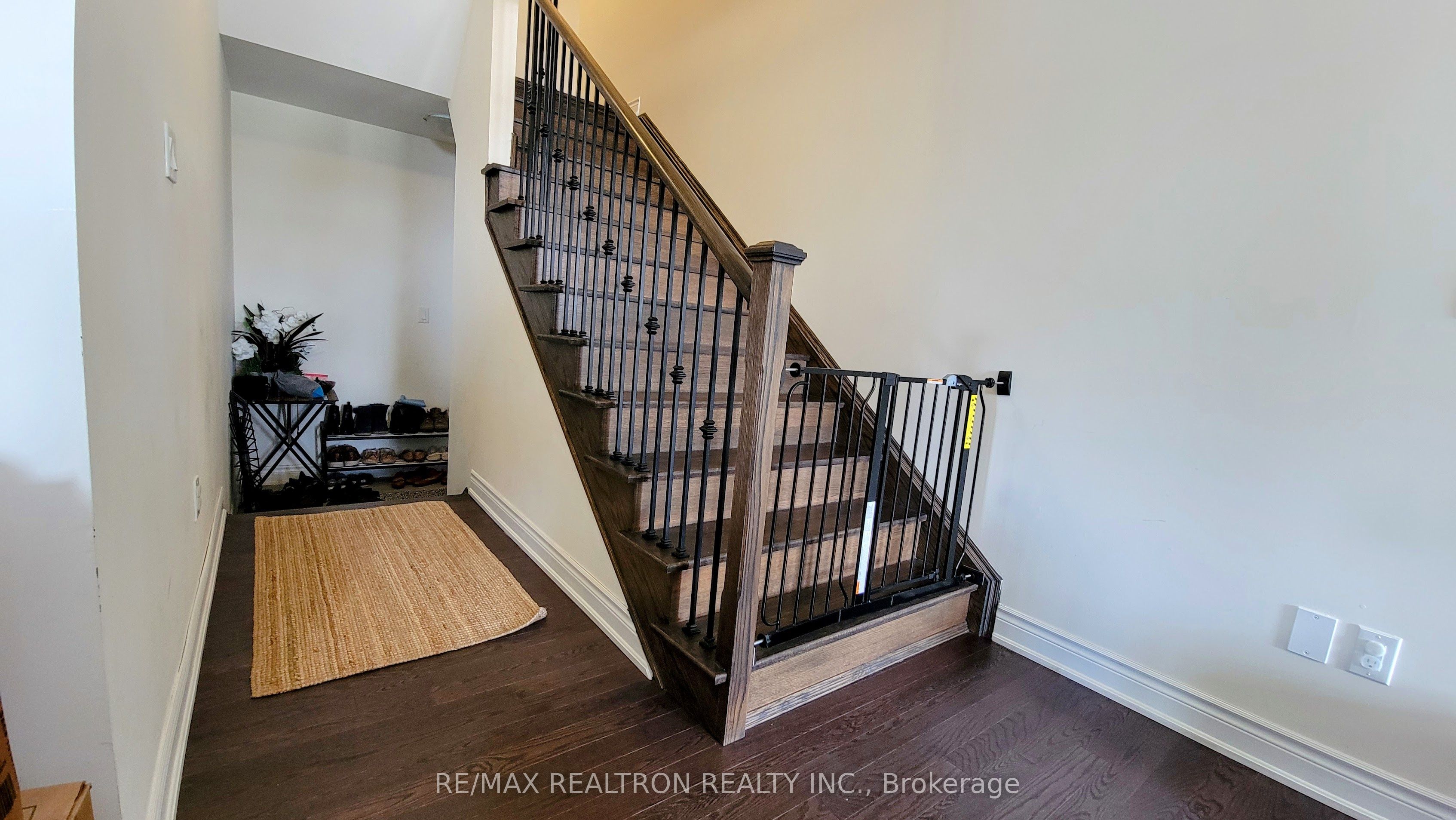 2 Ryler Way Property Photo 15
