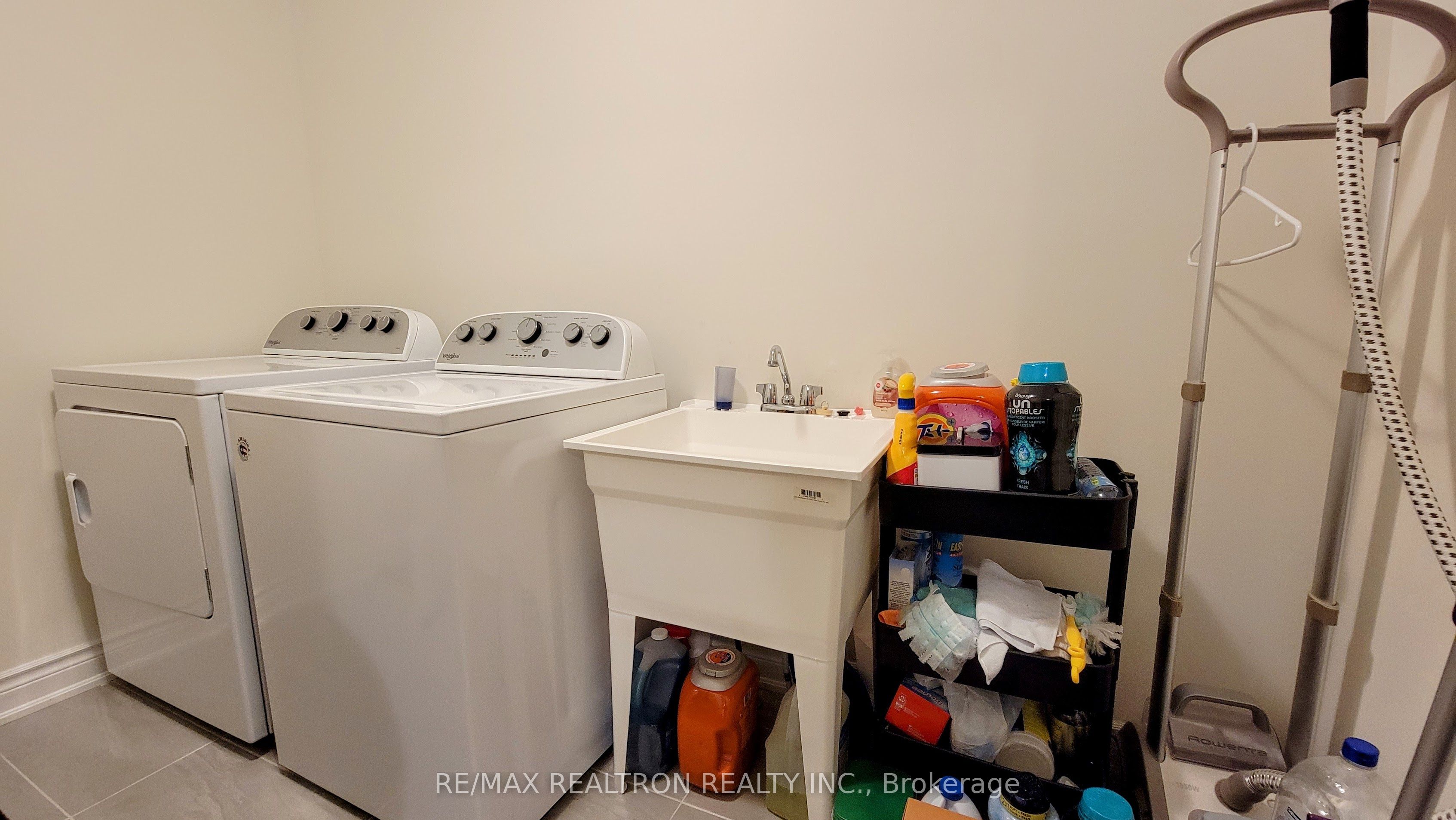 2 Ryler Way Property Photo 24