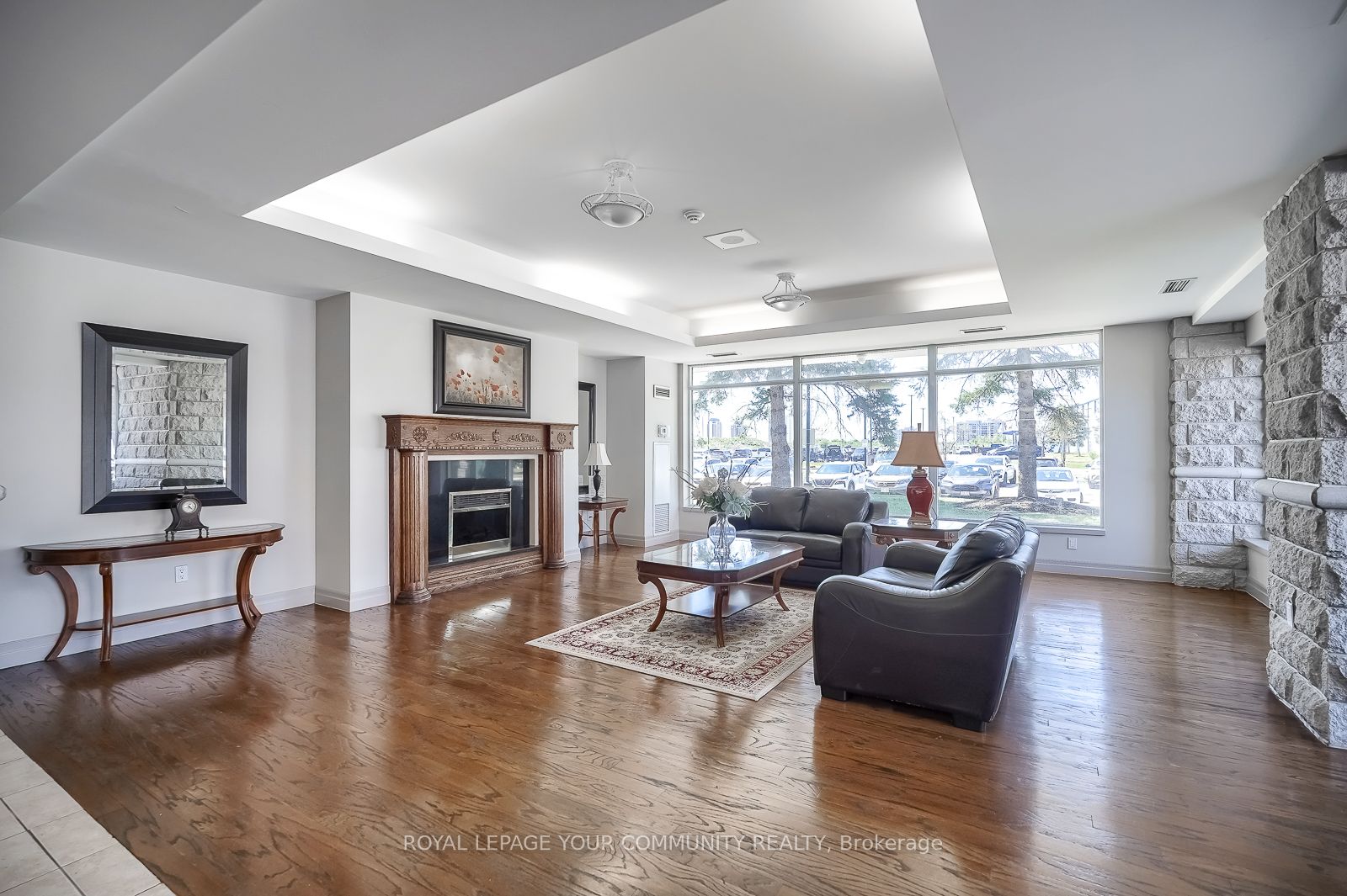 #109 - 2502 Rutherford Road Property Photo 4